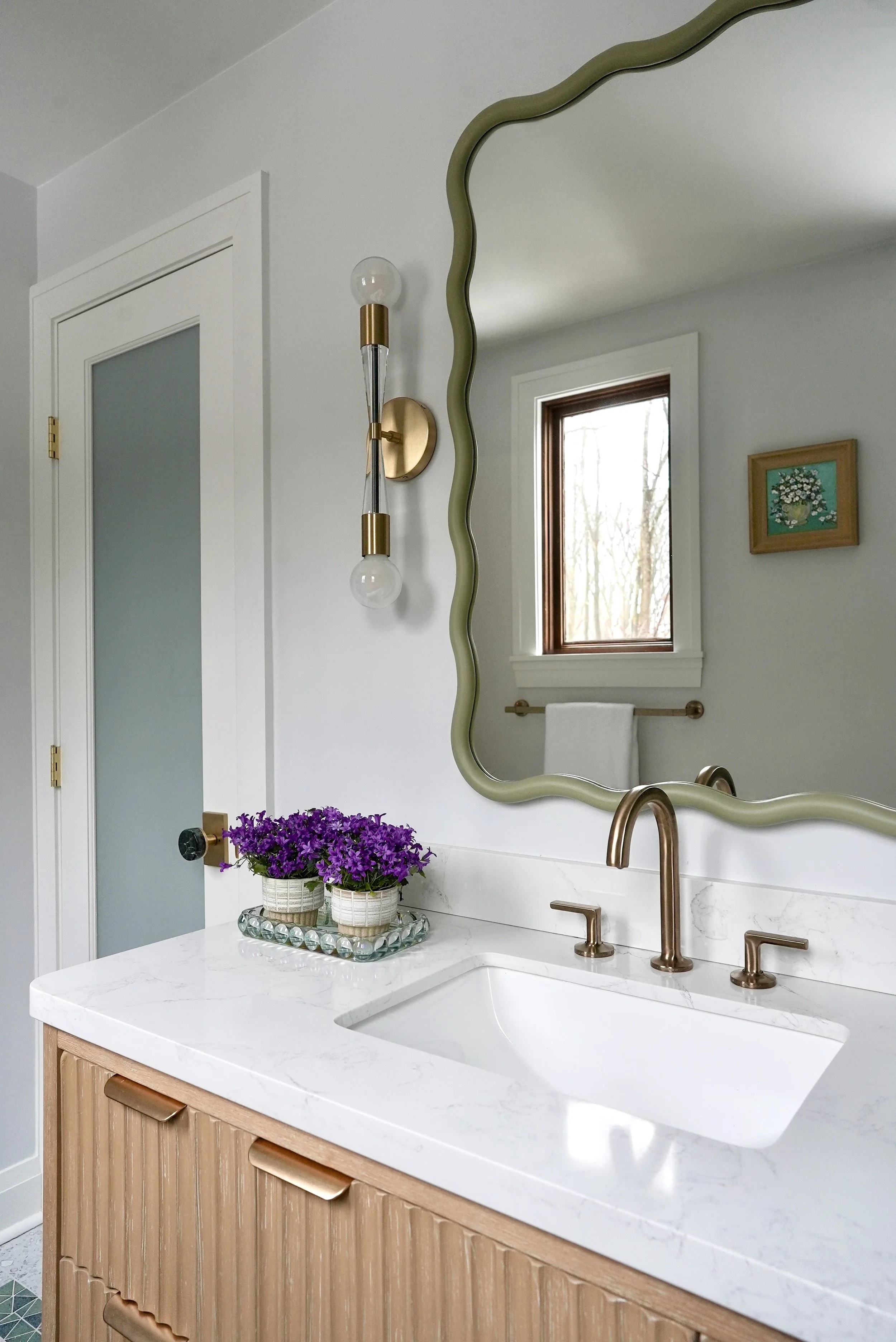 Maison de Molly Pittsburgh Interior Designer Mid Century Modern home living dining bath room by Molly Lucas