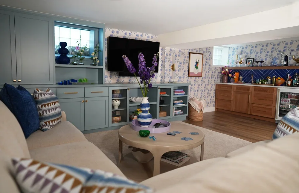 Pittsburgh interior designer Molly Lucas family room design