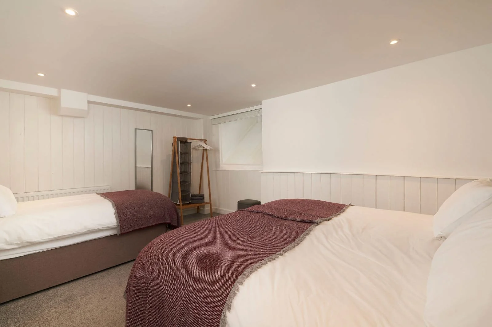 Spring Retreat Loft Twin Room (Two people must book together)