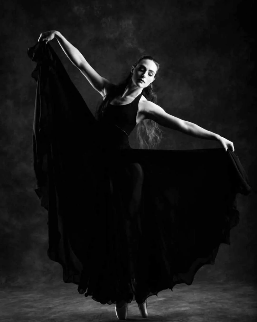 High-achieving women know this harsh truth: no one is coming to save you.

One woman joined the beta test of my beginner ballet course. She admitted she often starts things with zeal&hellip; and drops them like a hot potato, especially fitness goals.