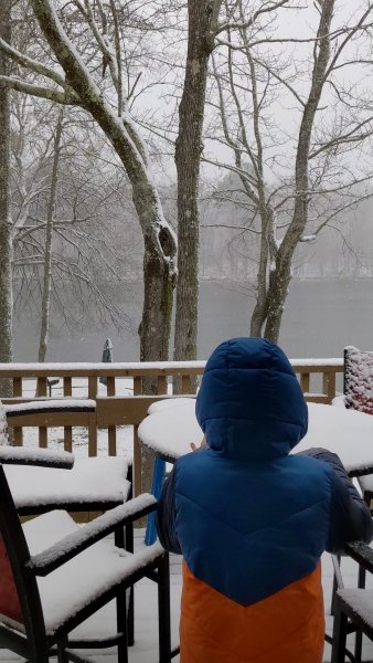 From Sunshine to Snow: Our Family Road Trip Plot Twist