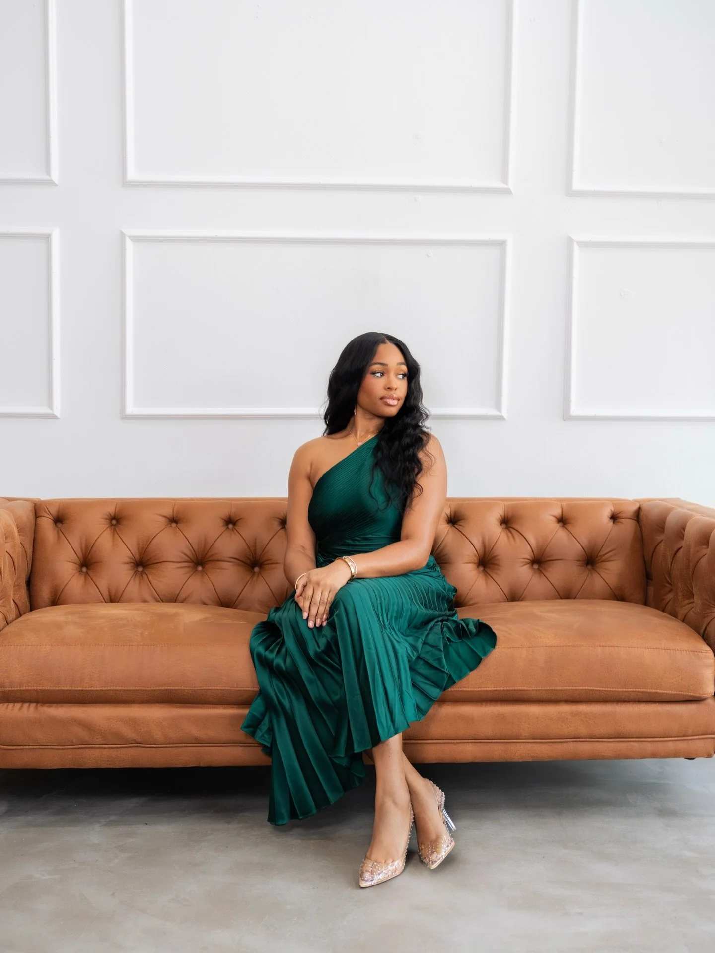 Christmas Mini Photo Feature✨

Thank you to all of the families who trusted us to capture your Christmas memories this year. We had so much fun meeting each of you and capturing these special moments together.🤍🎄

And a huge thank you to our photogr