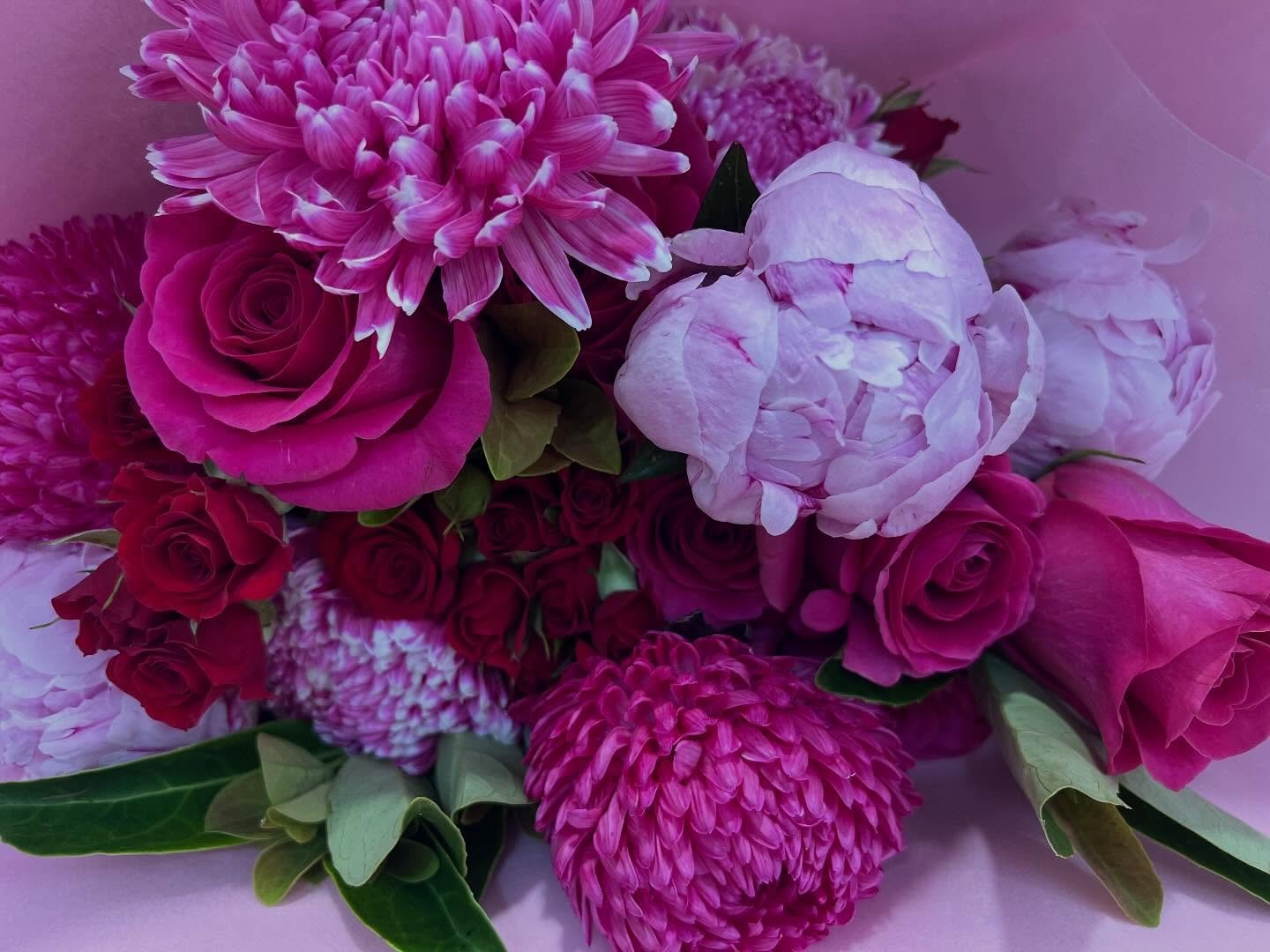 In the words of Claude Monet
&ldquo;I must have flowers always and always&rdquo; 🌸