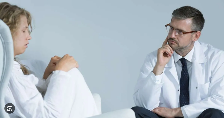 Understanding the Role of Psychiatrists in Mental Health Care — Evolve ...