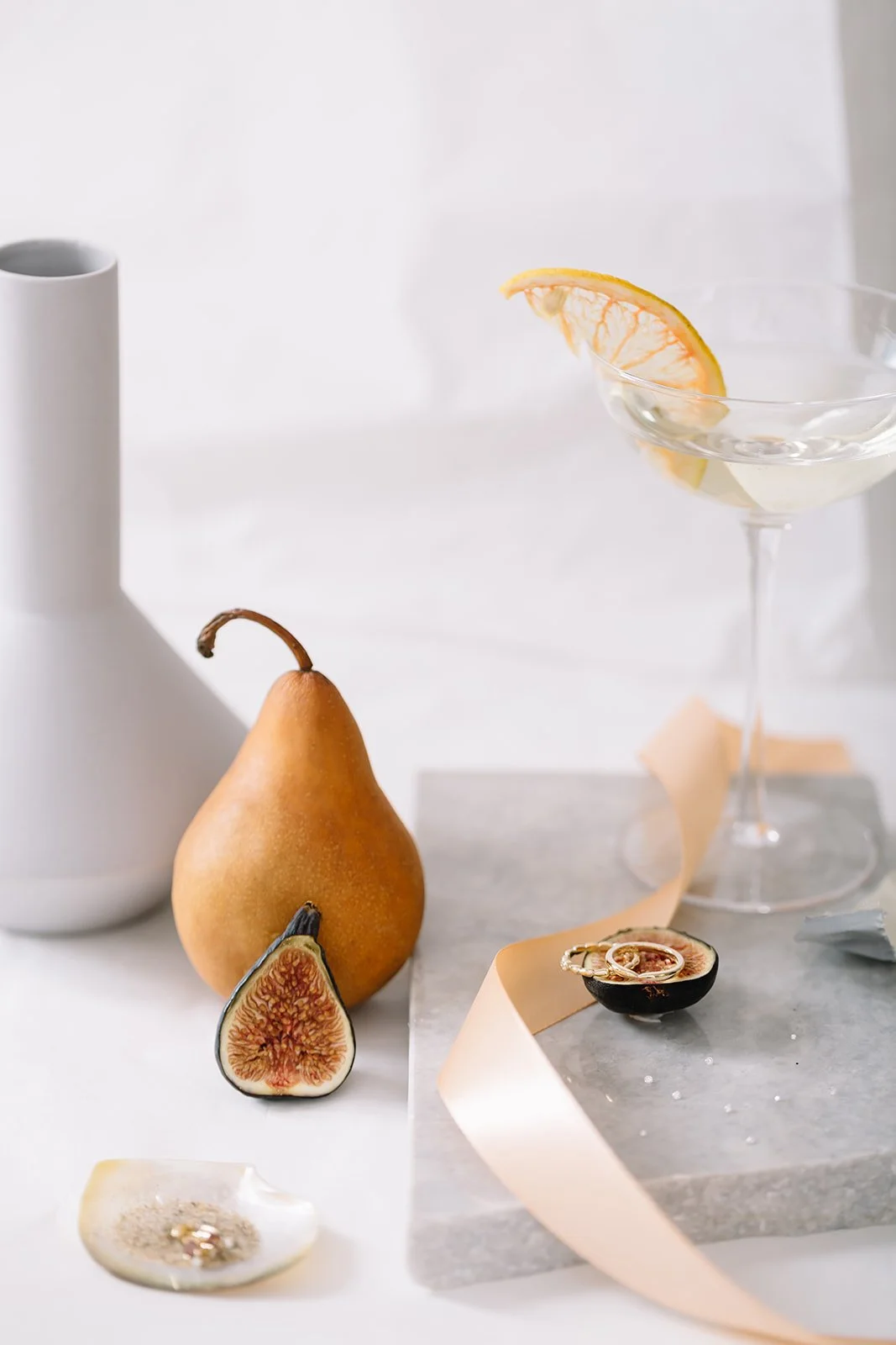 Montreal Jewellery Photographer - gold jewelry styled with fruit