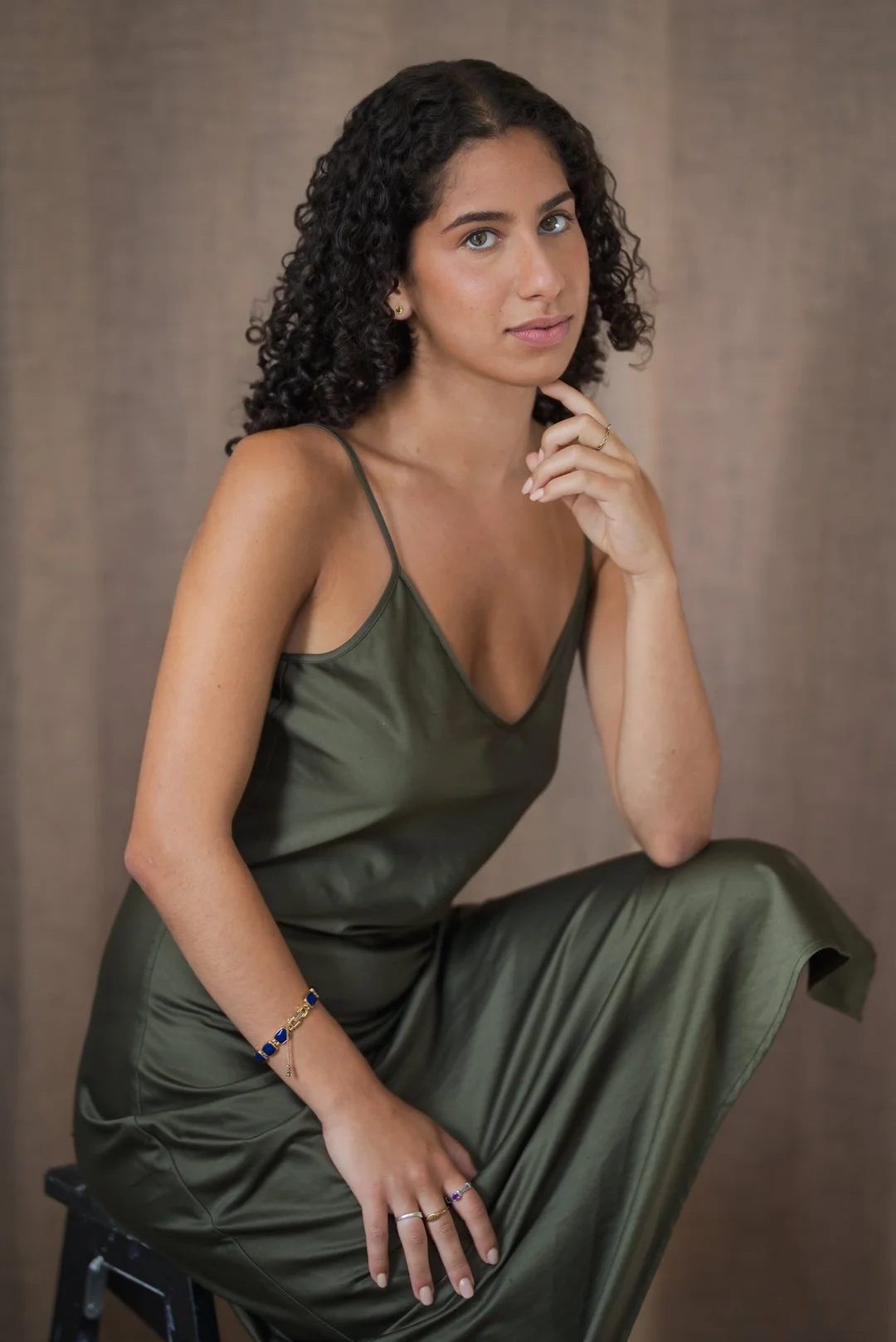 Portrait in Montreal – Tea &amp; Oranges Photography