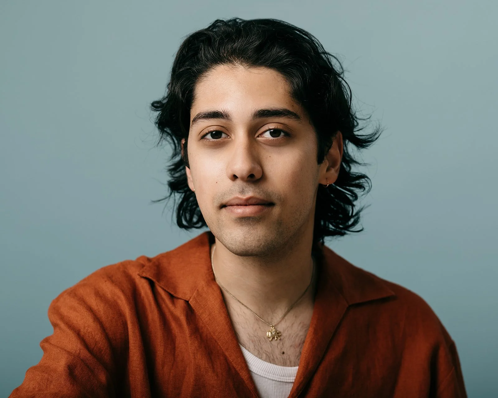 Actor Casting Headshot Montreal – Orange Shirt