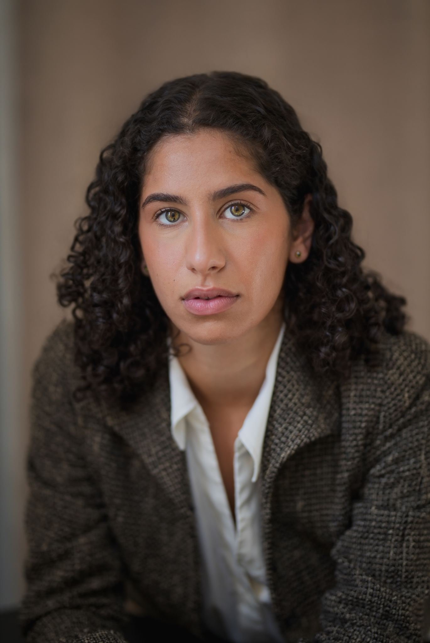 Montreal casting actress headshot