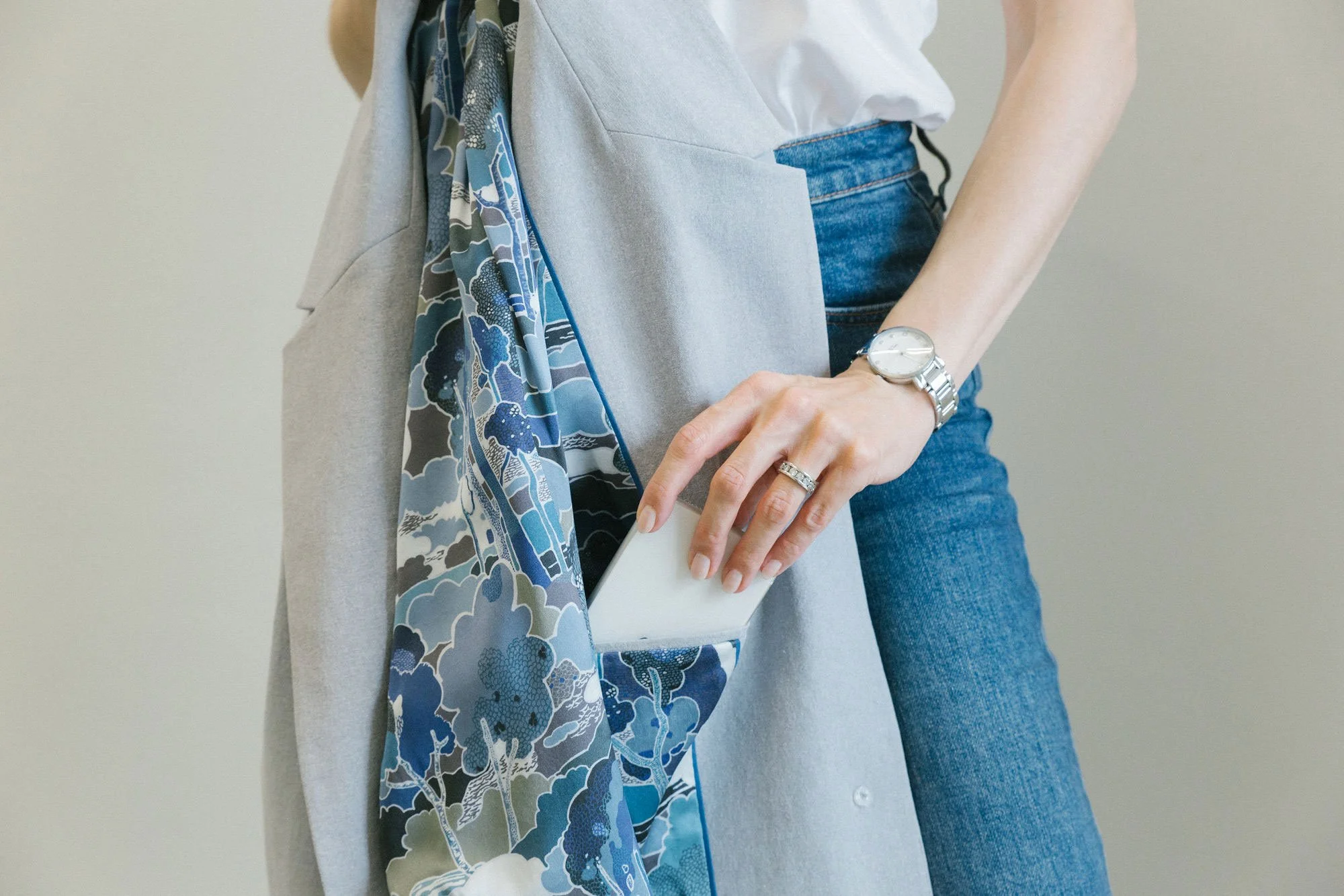 11 Printed lining linen blazer Calgary Canada.jpg