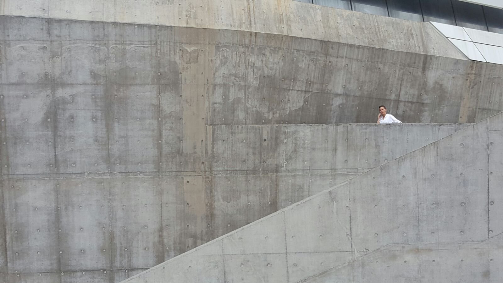 THKF_Wallpaper* x Pullman Gallery_BTS_P3