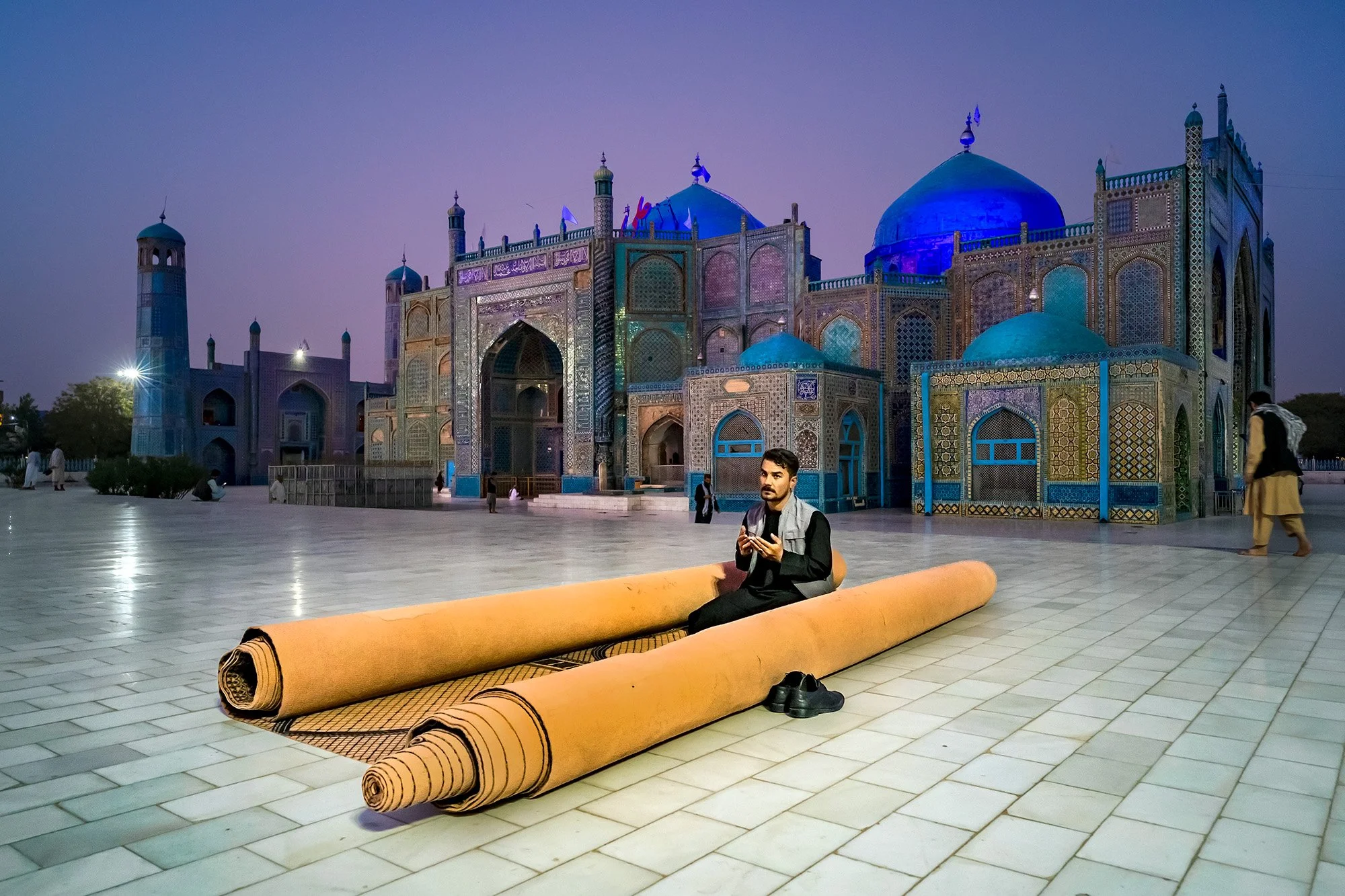 The Rhythm of Faith - Mazar-i Sharif Afghanistan (Cod. 056)