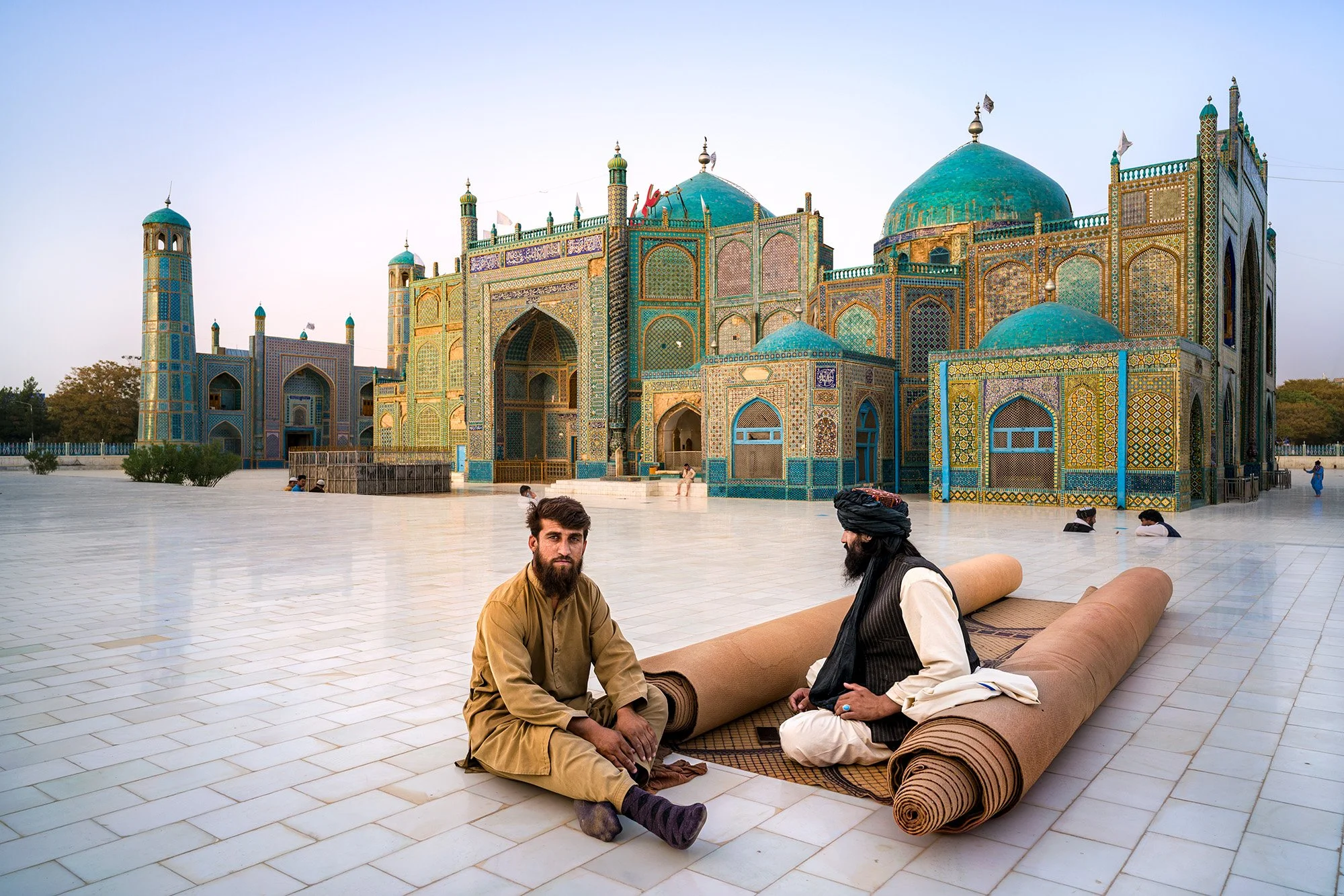 Pilgrimage of Everyday Life - Mazar-i Sharif Afghanistan (Cod. 055)