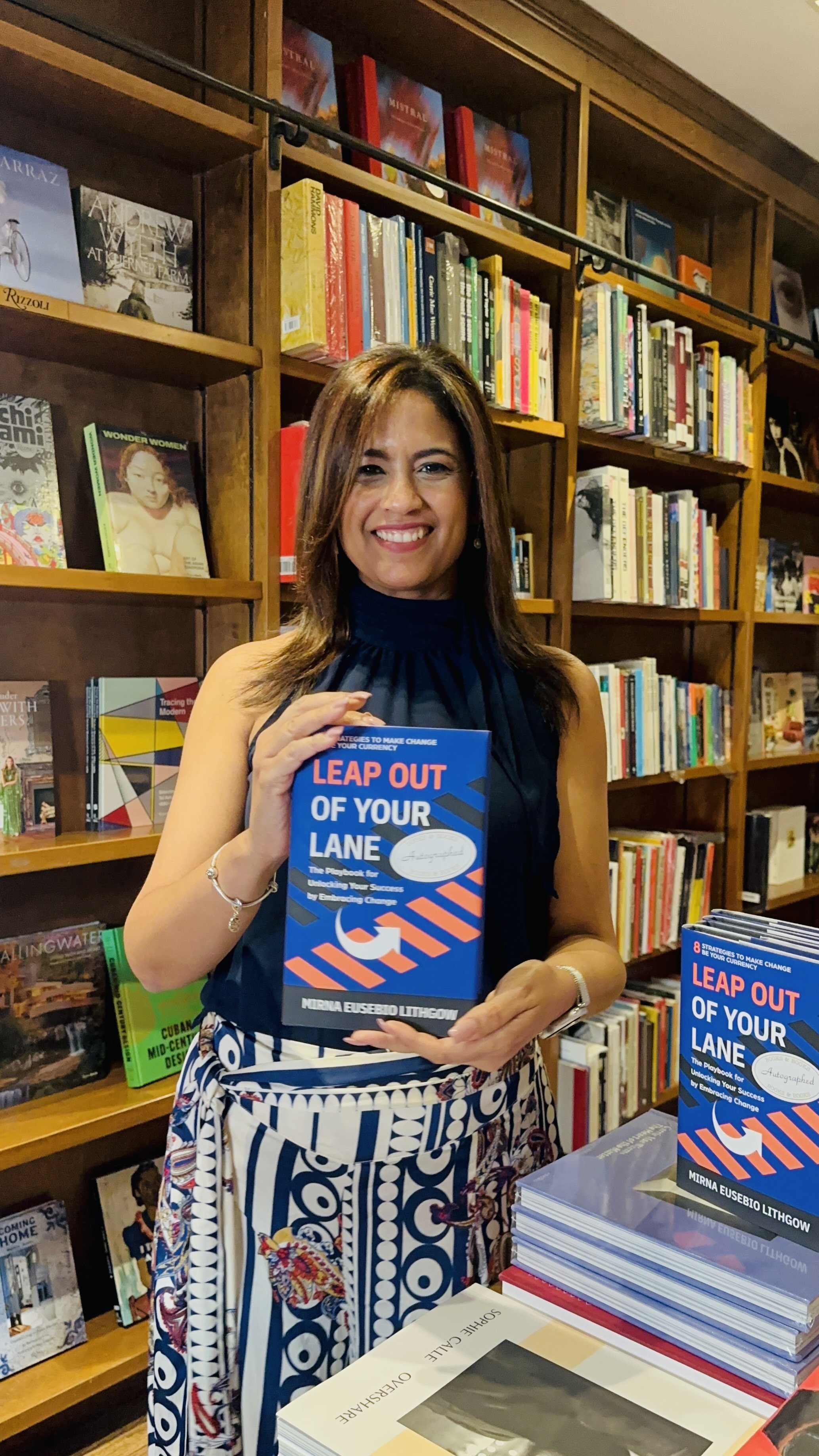 BookTour-05.jpeg