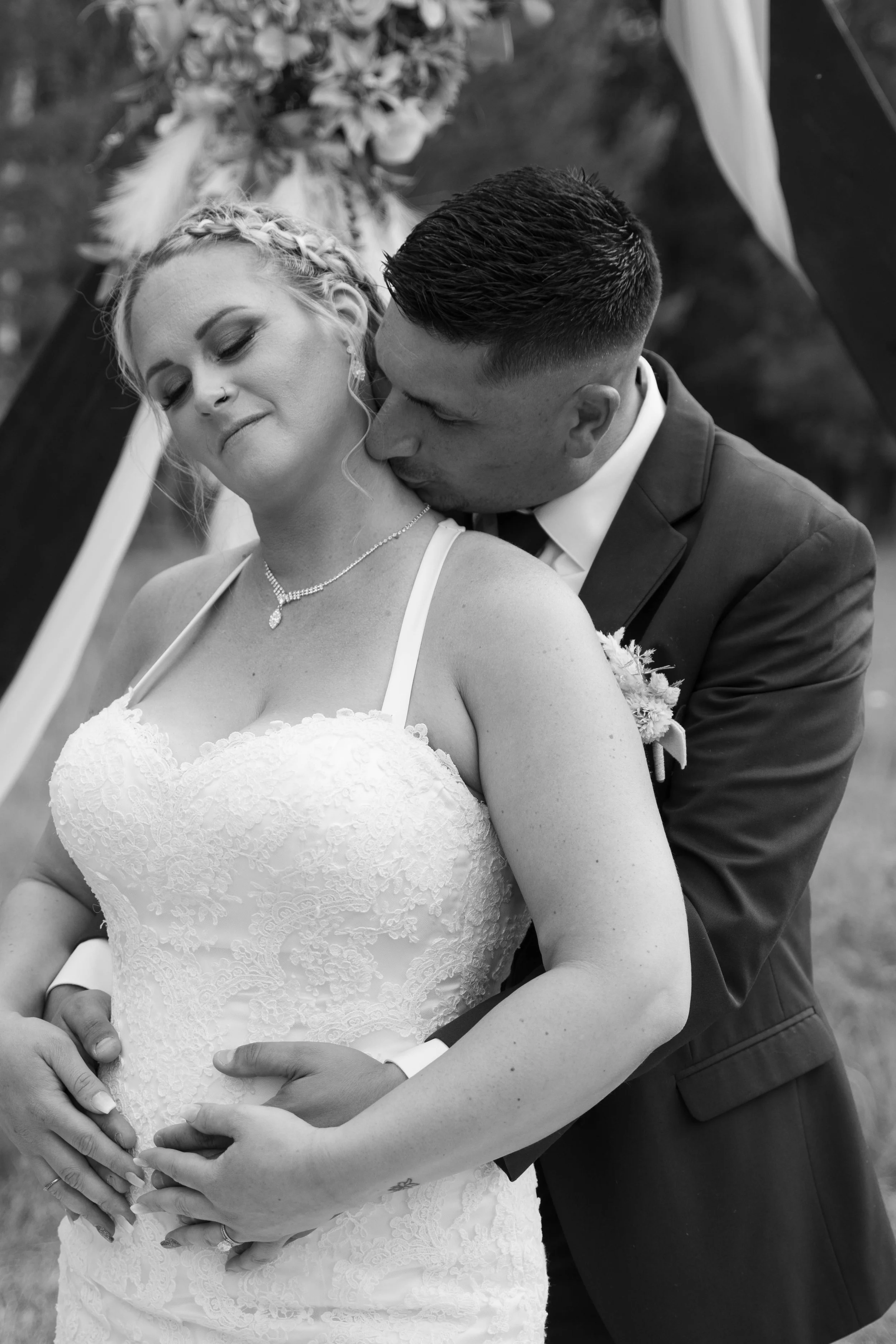 kiss b&w.jpg