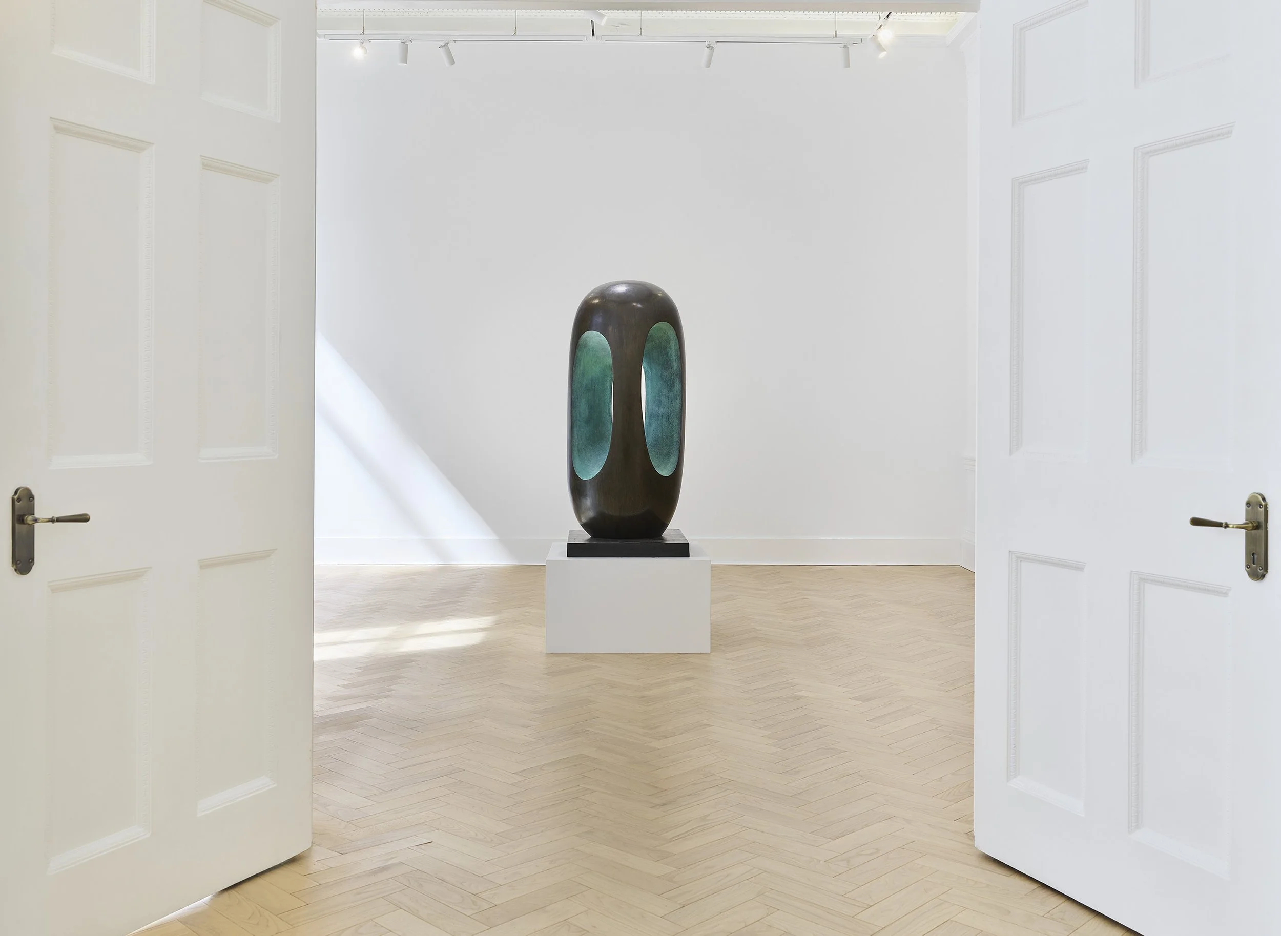 Elegy III, 1966, Barbara Hepworth © Bowness