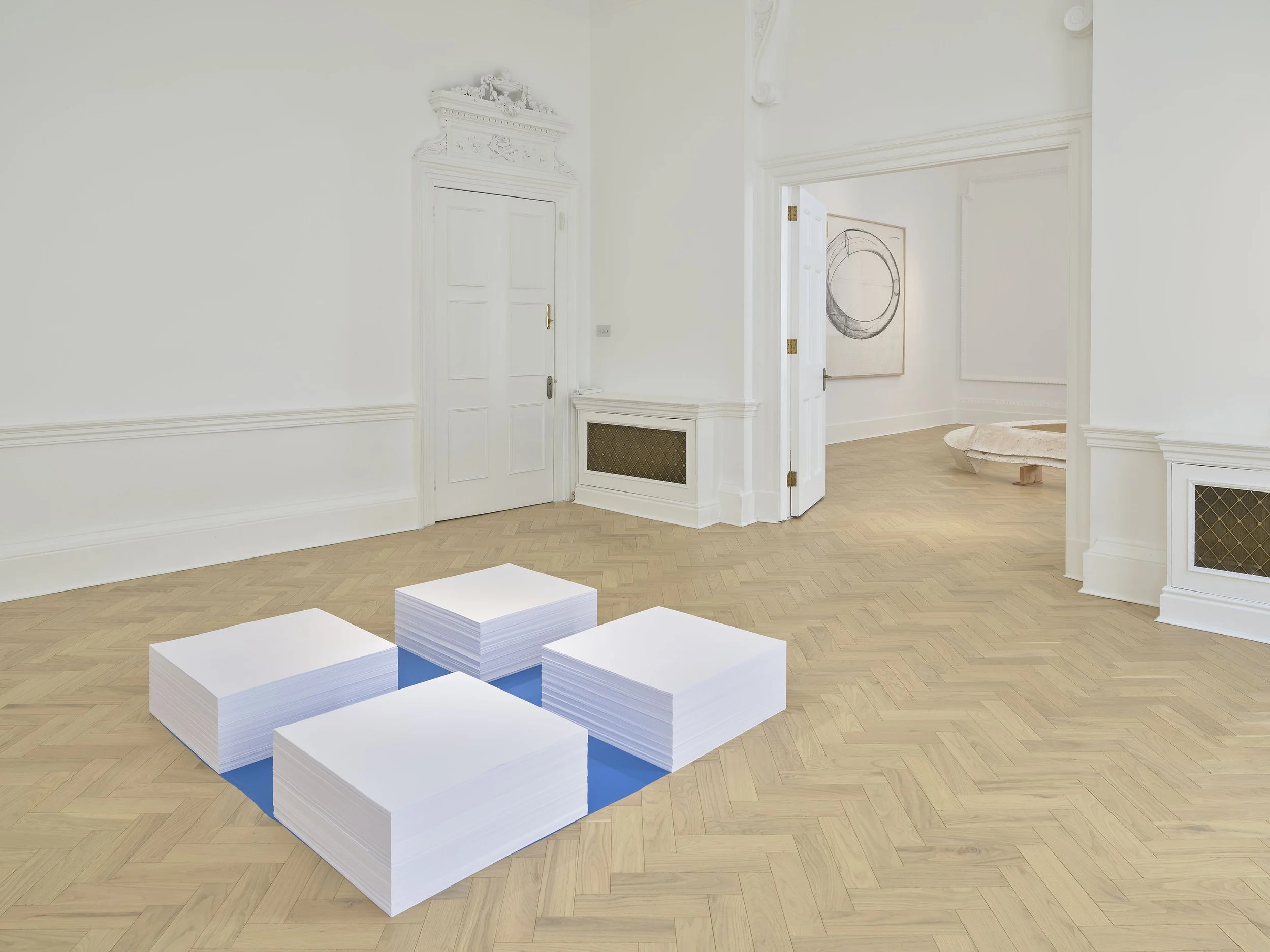 Felix Gonzalez-Torres,
Untitled (Blue Cross),
1990,
Blue fabric and paper, endless copies
9 inches at ideal height x 59 x 59 inches overall / Paper: Four parts: 9 inches at ideal height x
23 x 23 inches (original paper size) each,
Cat Rais / Artist R