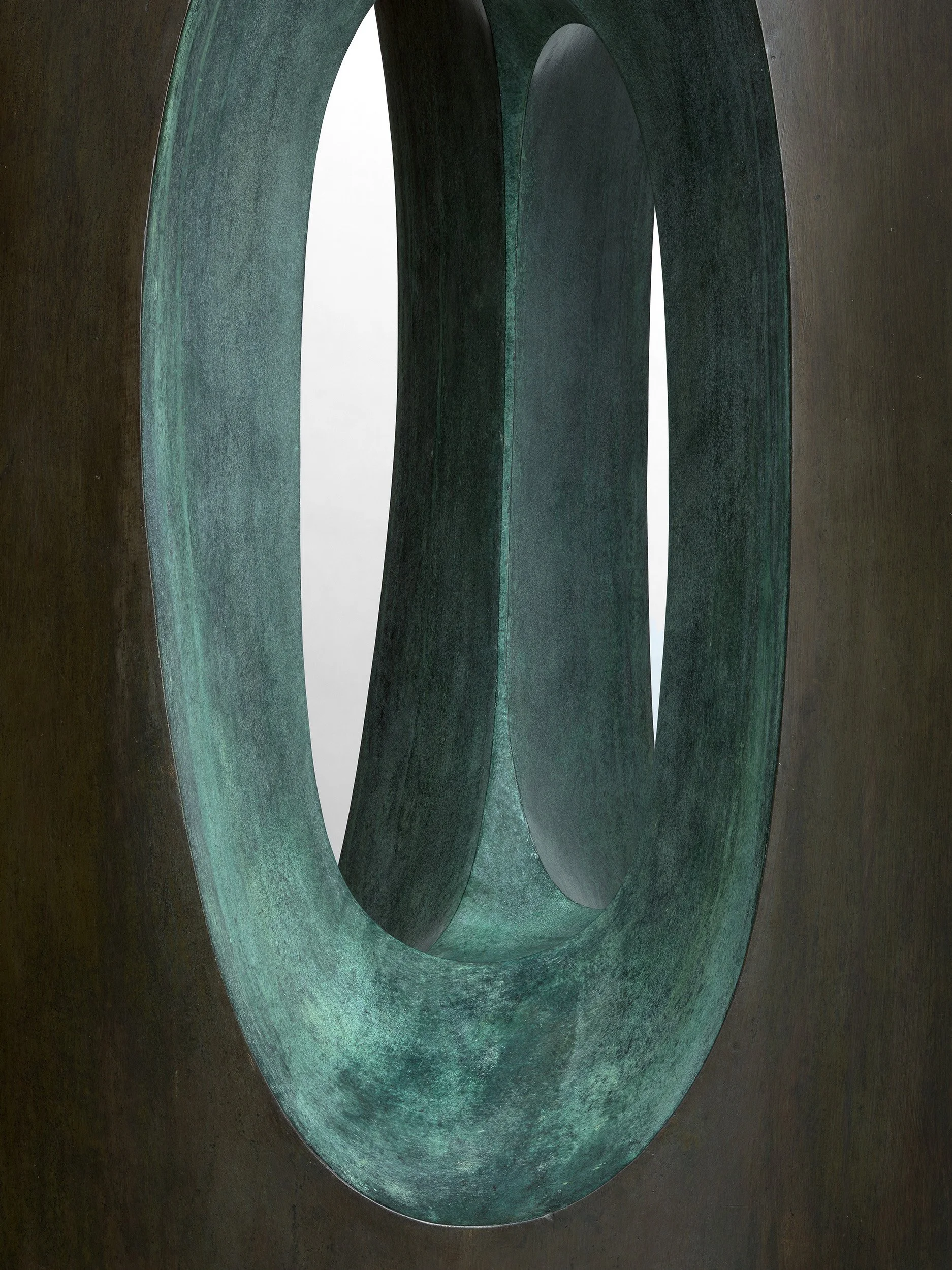 Barbara Hepworth, Elegy III, 1966 - Barbara Hepworth © Bowness