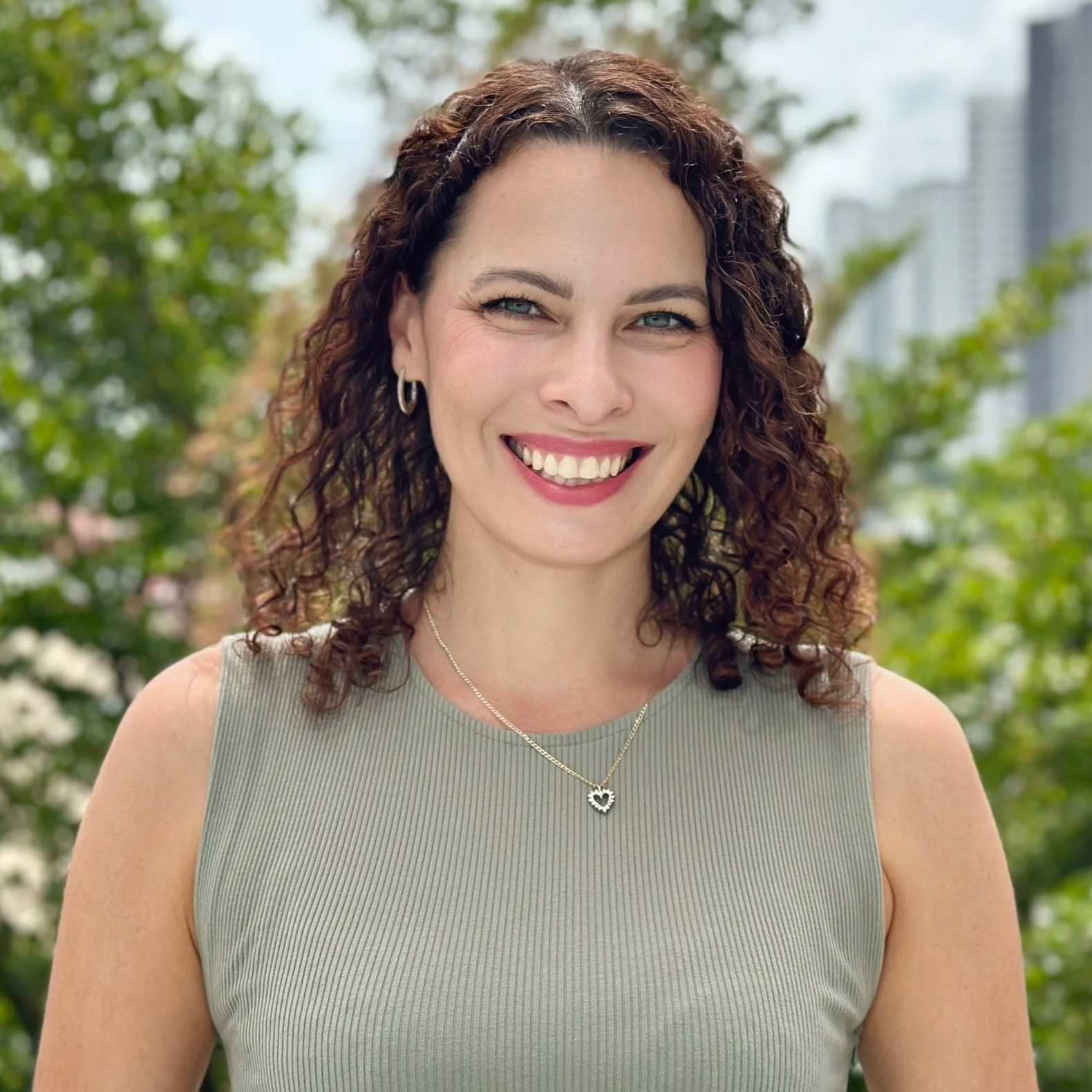 Ewelina Sawicka, Polish psychologist and supervised counsellor at The Counselling Place Singapore. Providing counselling in Polish and English. 