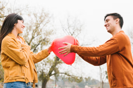 Learn how to help couple reconnect with Psychologist, Stacey Lee Henderson, of The Counselling Place Singapore