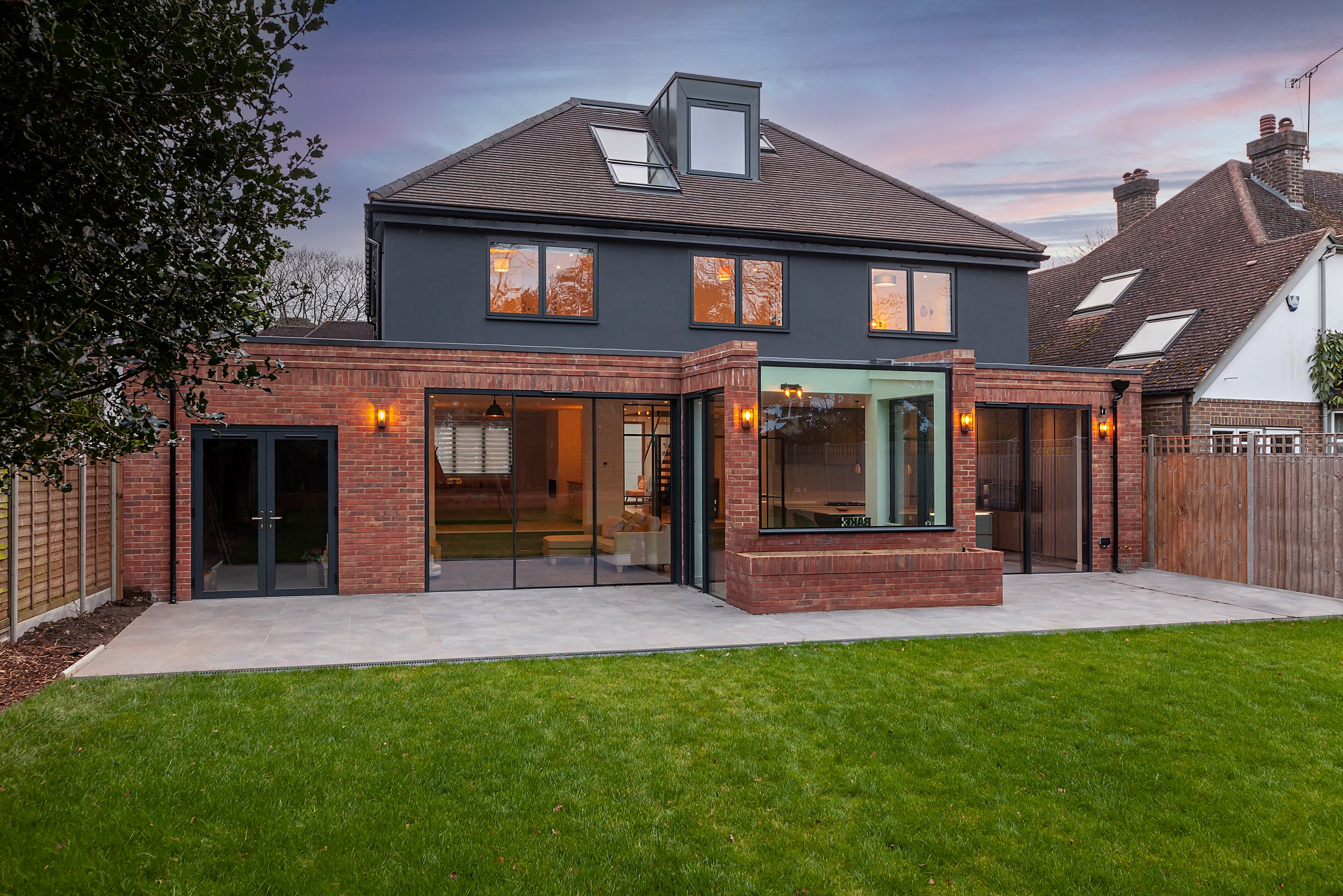 SurreyHomeDusk06.jpg