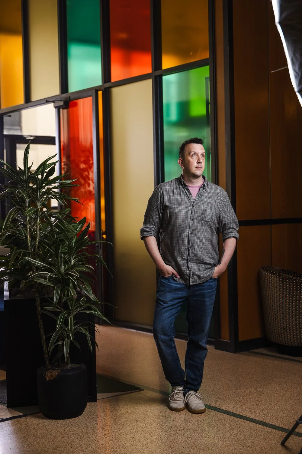 Lighting test at Fairlane Hotel stained glass wall, Nashville editorial photography