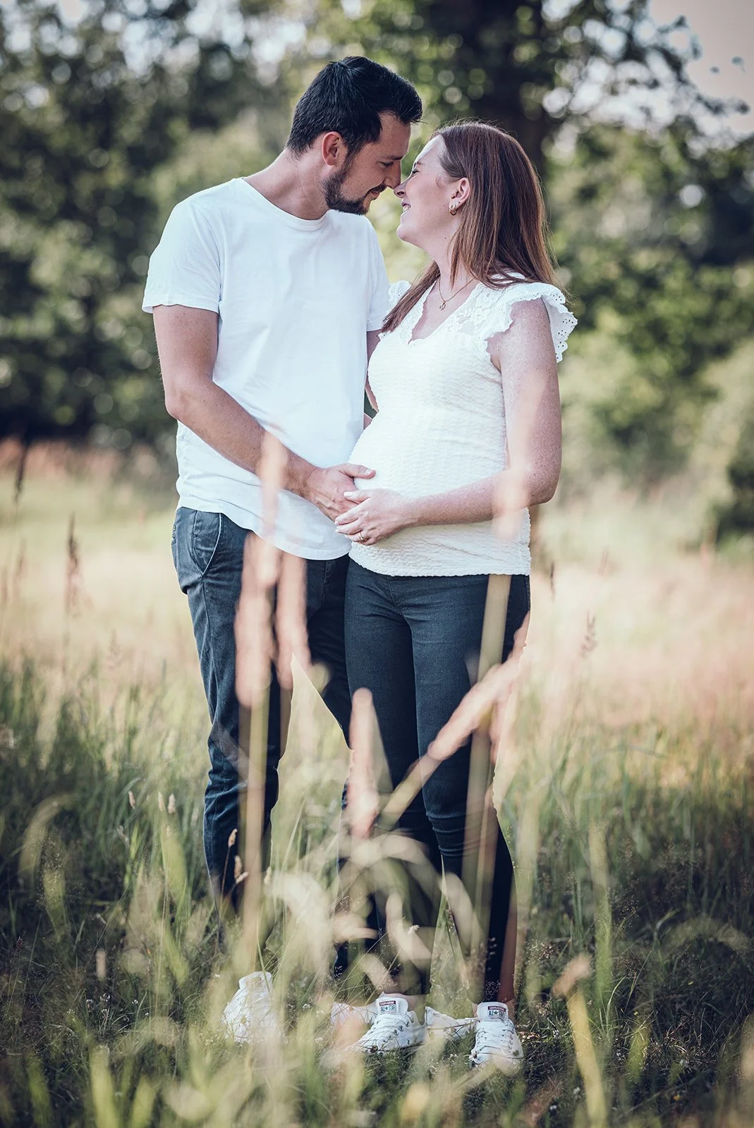 Babybauchfotografie ohne Inszenierung