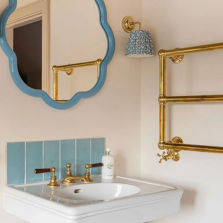 {BLUE IS THE BEST} You don&rsquo;t have to go insane in a small space to have an impact - one key piece like this beautiful mirror might just do the trick. Perfect with the brass and a great use of extra tiles in our Herefordshire Farmhouse project f