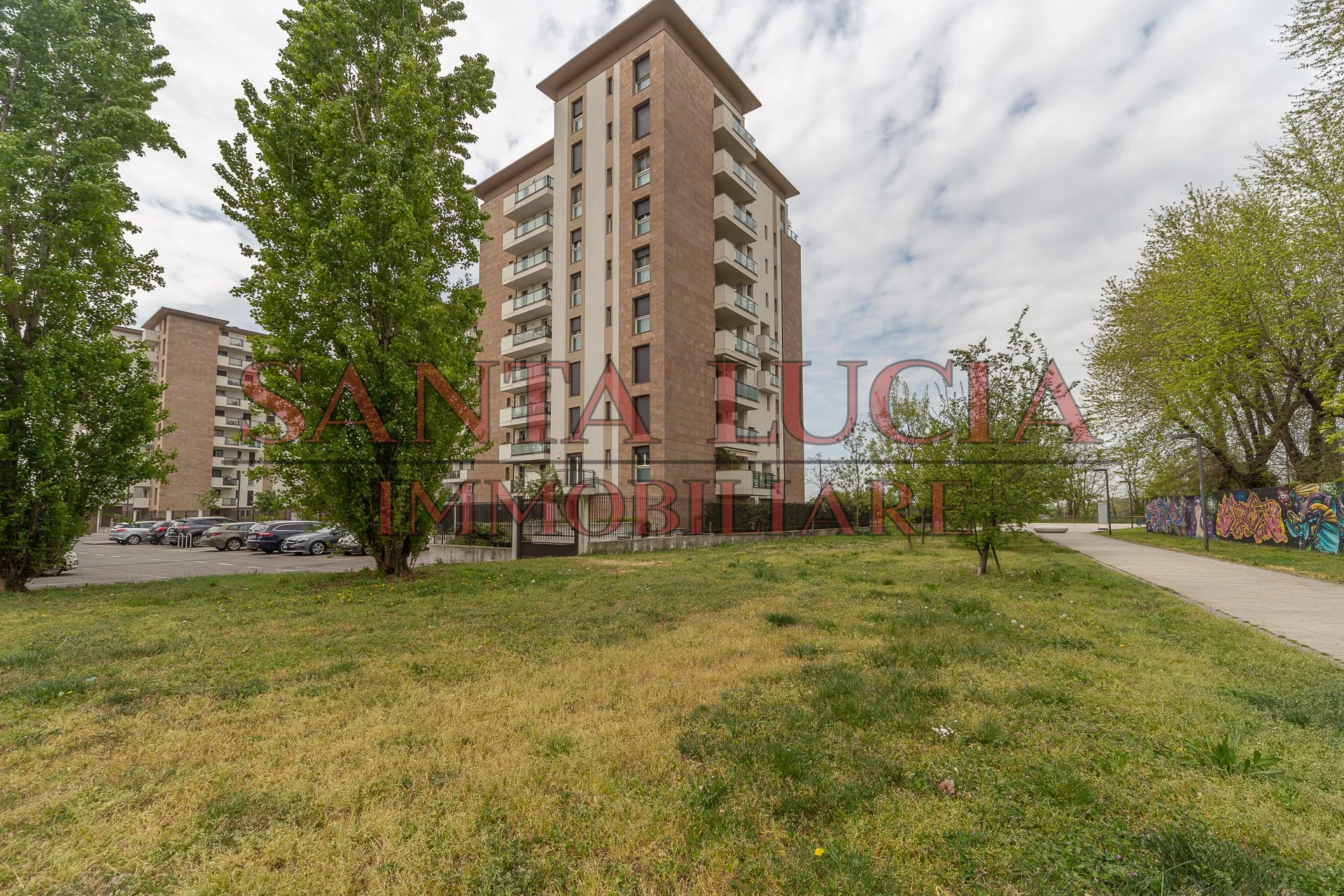 Trilocale panoramico con terrazza affacciata sul lago - Via Giotto 2a - Segrate - Santa Lucia Immobiliare