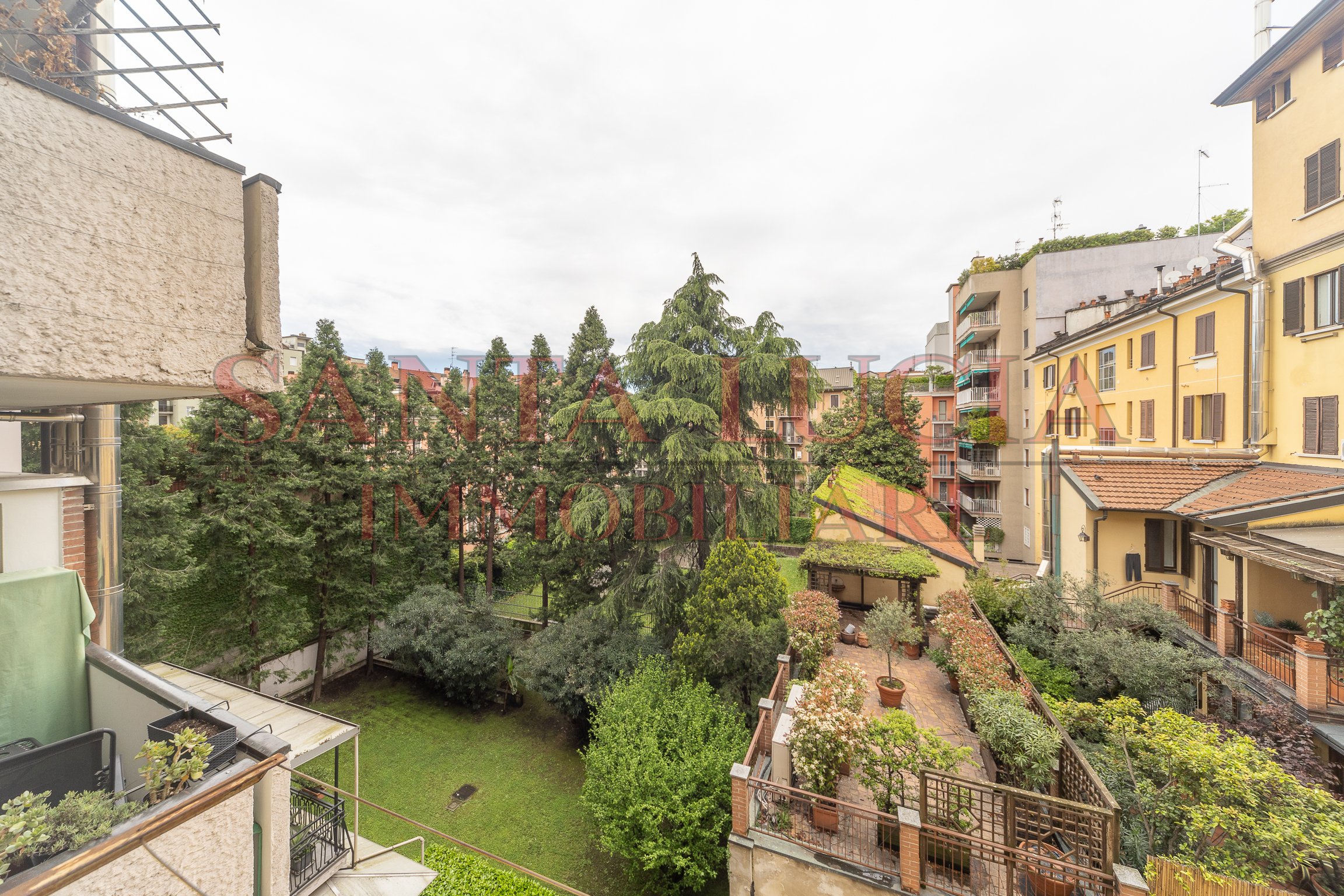 Luminoso bilocale completamente ristrutturato - via Raffaello Sanzio 24 - Santa Lucia Immobiliare