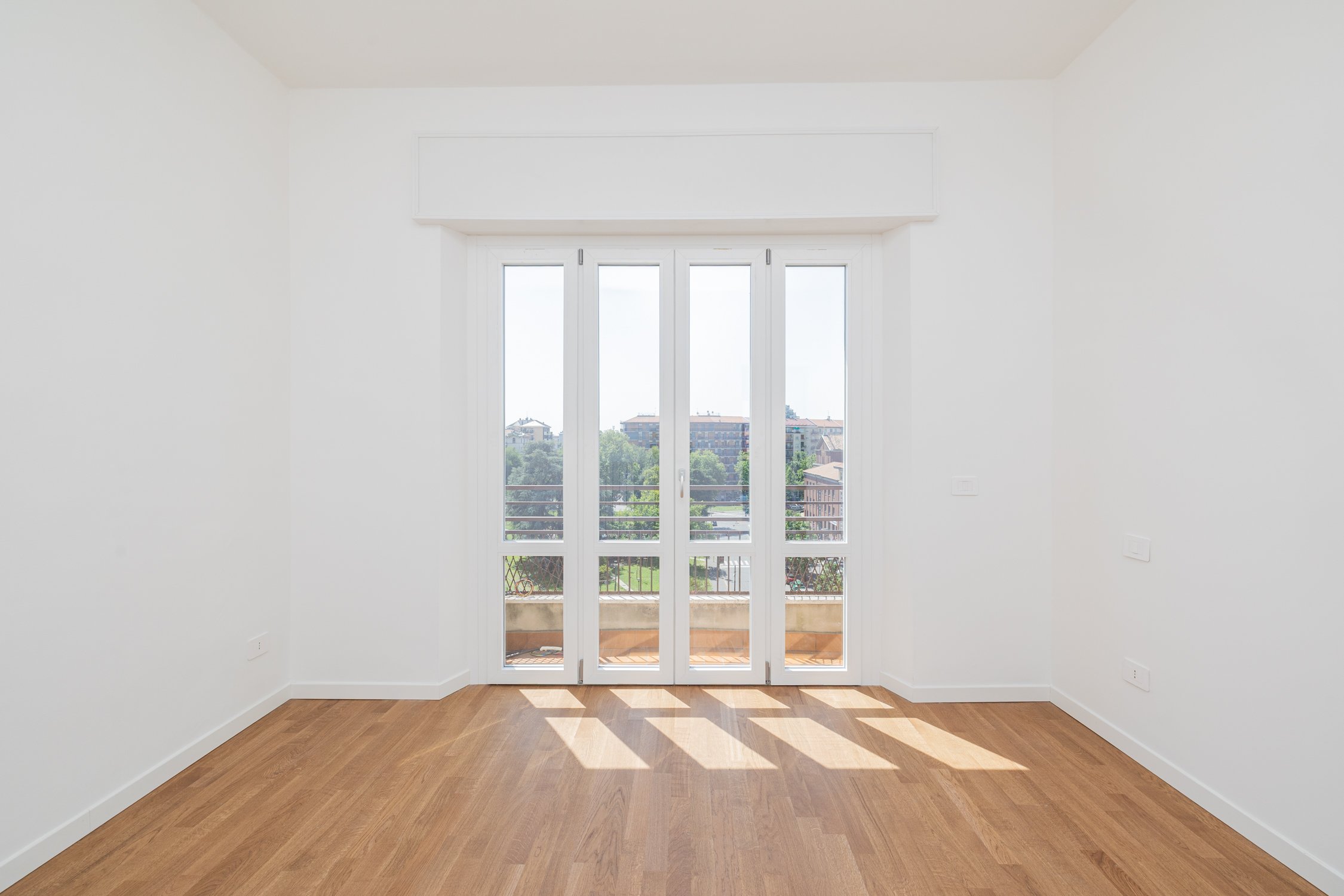 Elegante e luminoso bilocale ristrutturato a nuovo - Piazzale Brescia 22 - Santa Lucia Immobiliare Milano