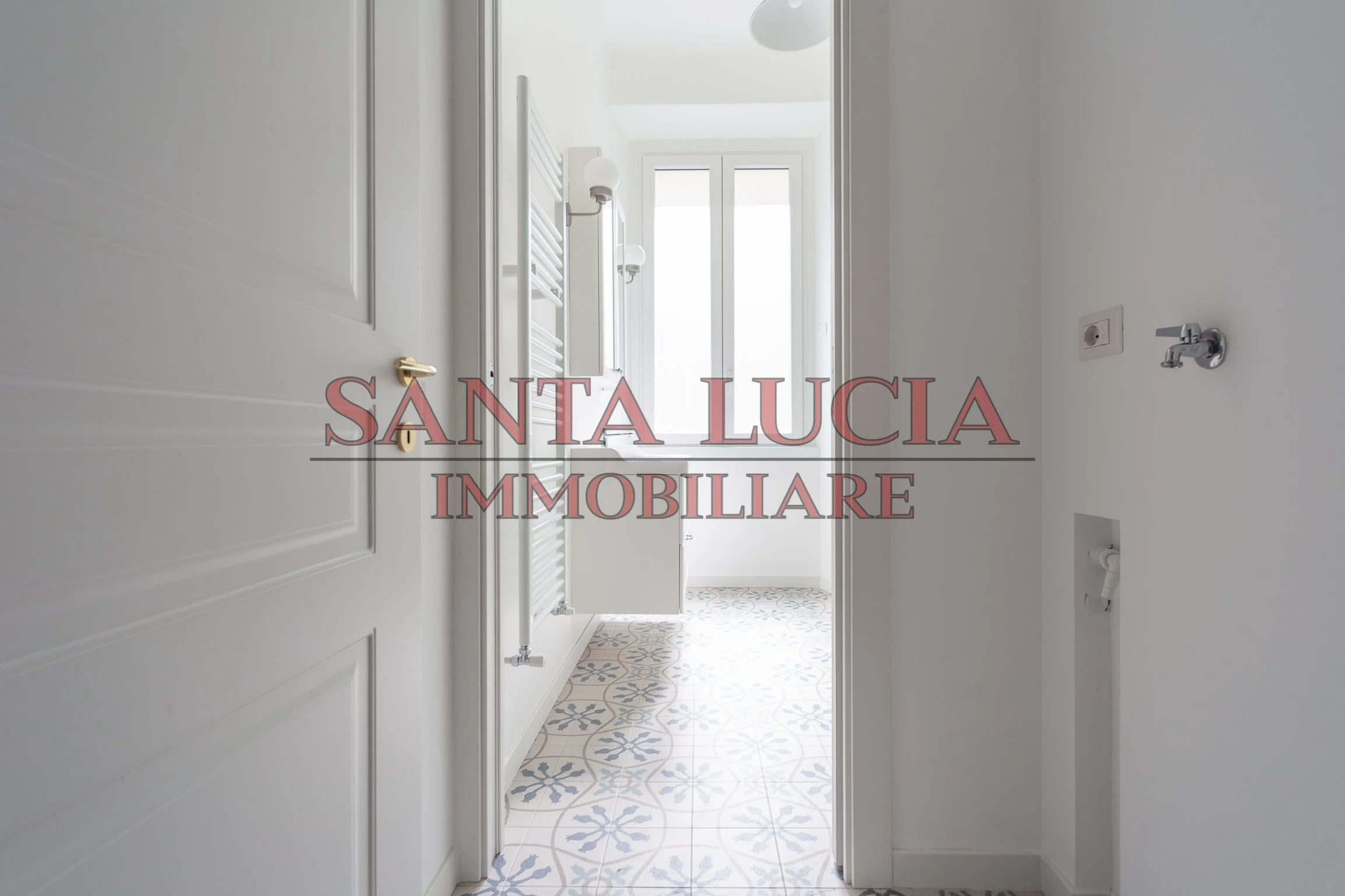 Elegante bilocale con balcone in Via Ravizza 14 - Santa Lucia Immobiliare
