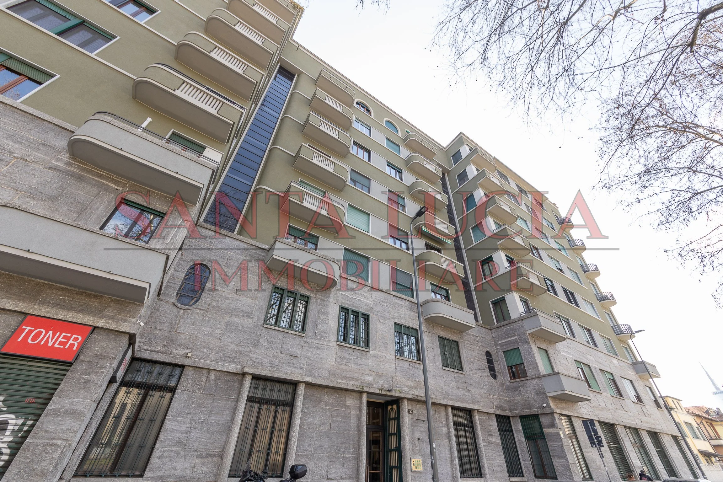 Elegante bilocale ristrutturato - Viale Zara 52 - Santa Lucia Immobiliare
