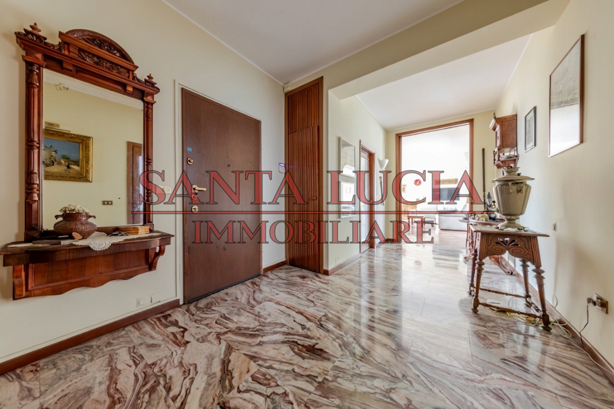 Via Giovanni Masera 10 - Attico unico al piano con terrazzo - Morgagni/Buenos Aires