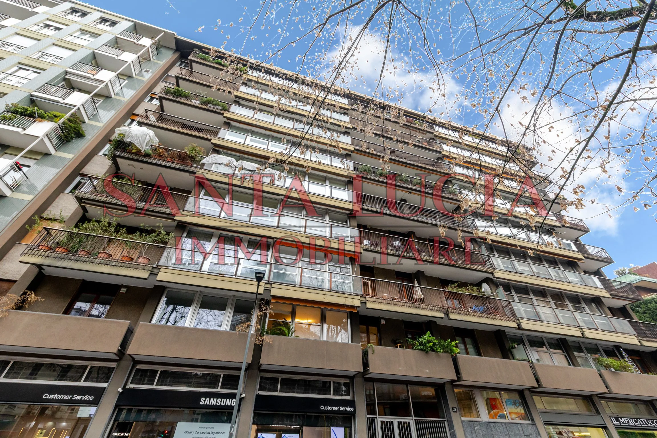 Attico con vista mozzafiato sullo skyline di Milano e alpi - Via Giacomo Boni 29 - Santa Lucia Immobiliare