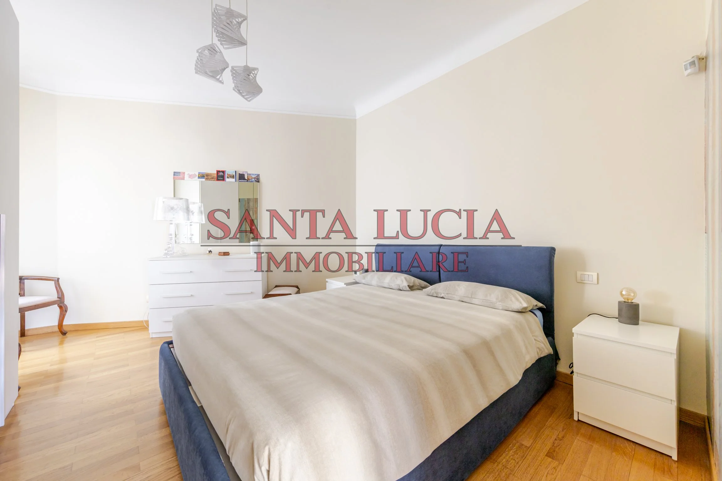 AMPIO ED ELEGANTE BILOCALE - VIA ROSMINI 1/A - SANTA LUCIA IMMOBILIARE