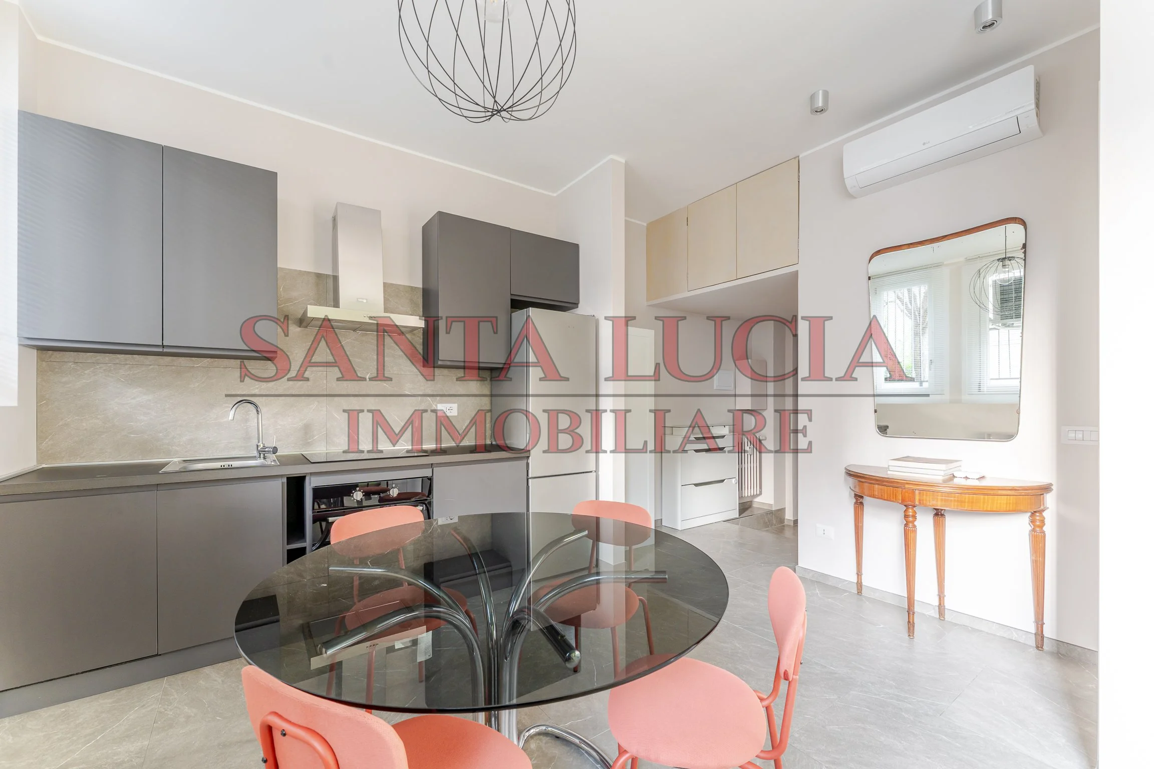 Elegante bilocale in affitto - Via Vincenzo Monti 71 - Santa Lucia Immobiliare