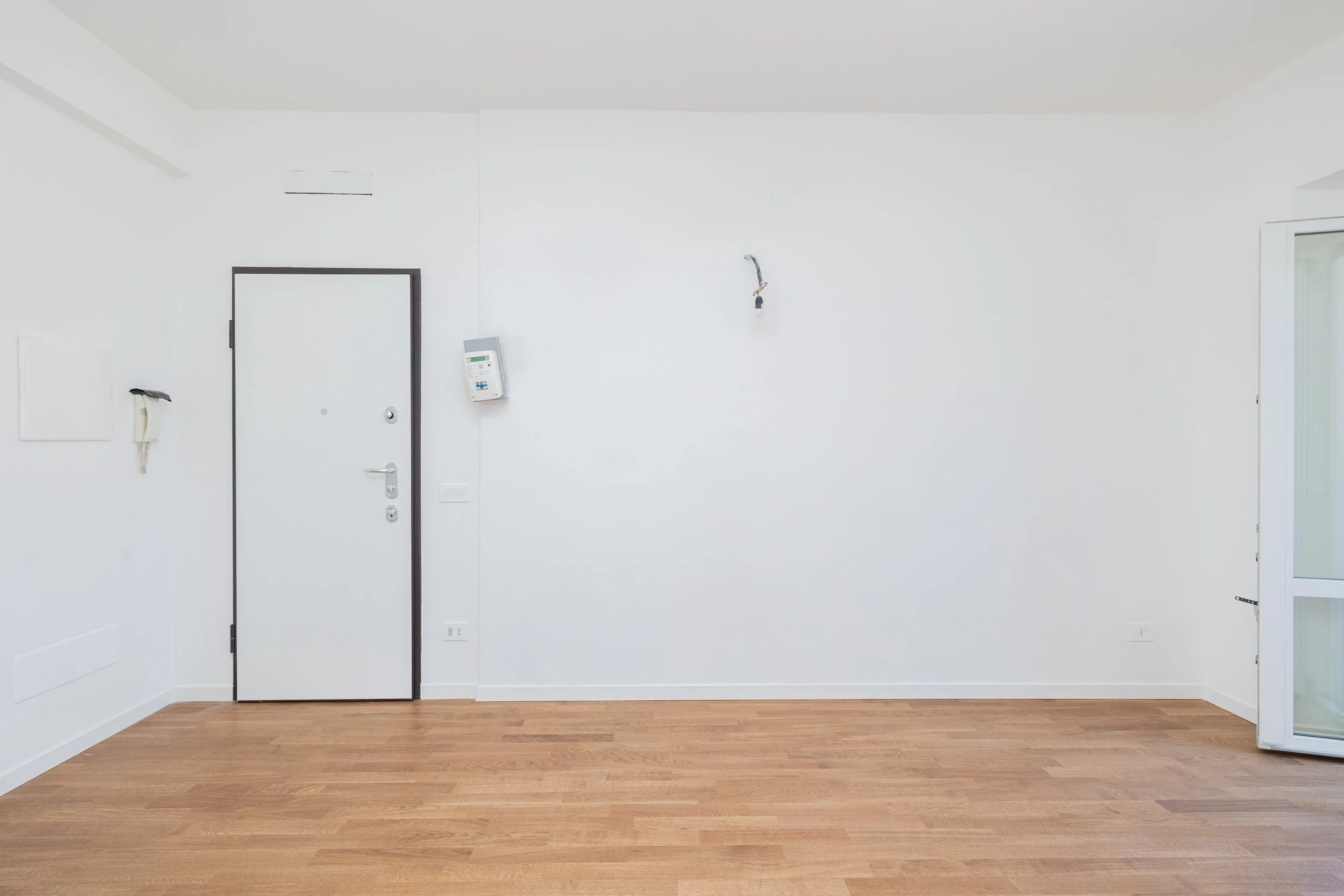 Elegante e luminoso bilocale ristrutturato a nuovo - Piazzale Brescia 22 - Santa Lucia Immobiliare Milano