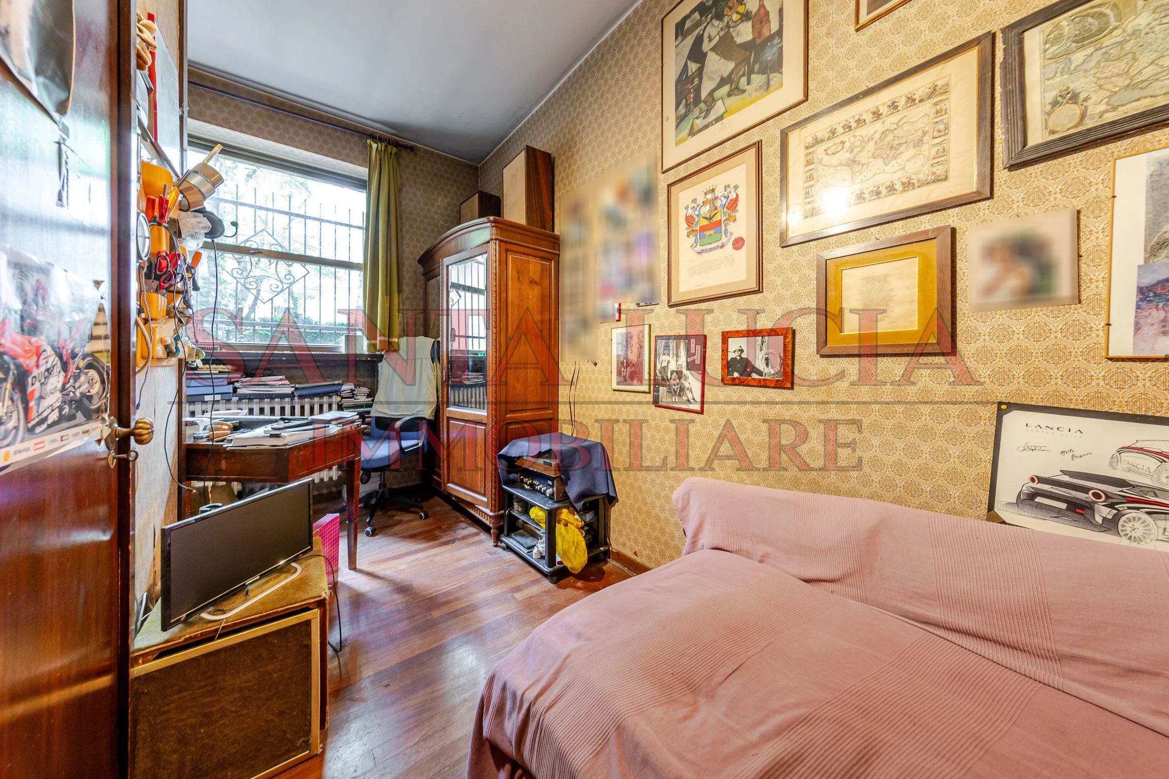Elegante quadrilocale da ristrutturare in Via Alberto Mario 6 - In vendita - Santa Lucia Immobiliare