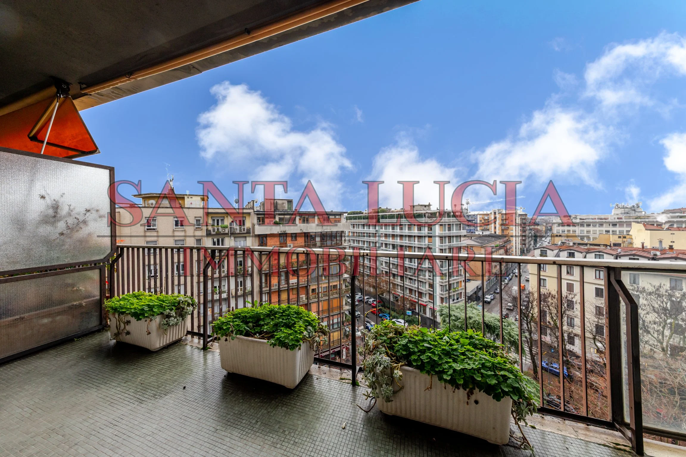 Attico con vista mozzafiato sullo skyline di Milano e alpi - Via Giacomo Boni 29 - Santa Lucia Immobiliare