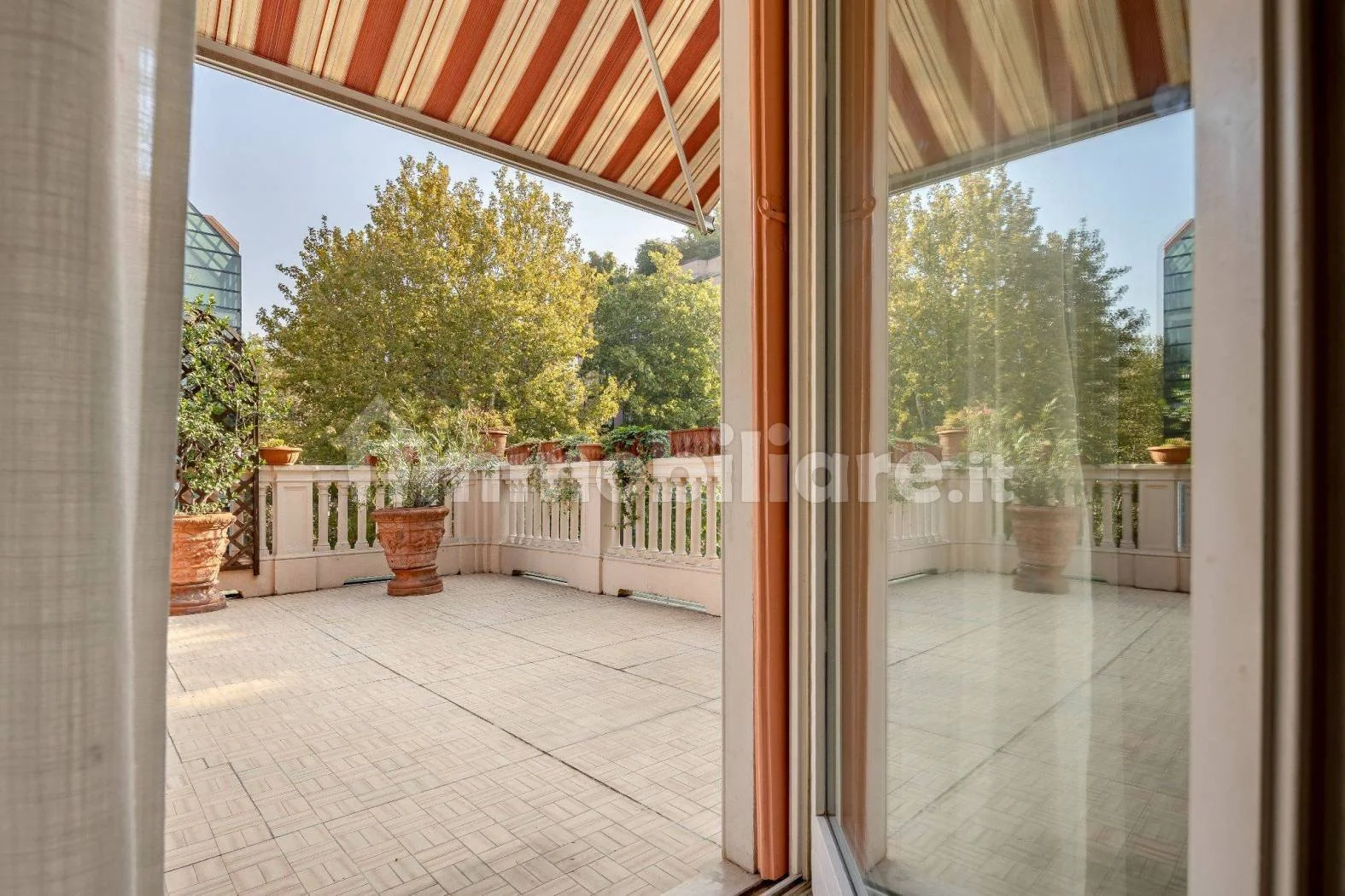 Prestigioso attico con terrazzo in villa storica - City Life - Via Mosè Bianchi