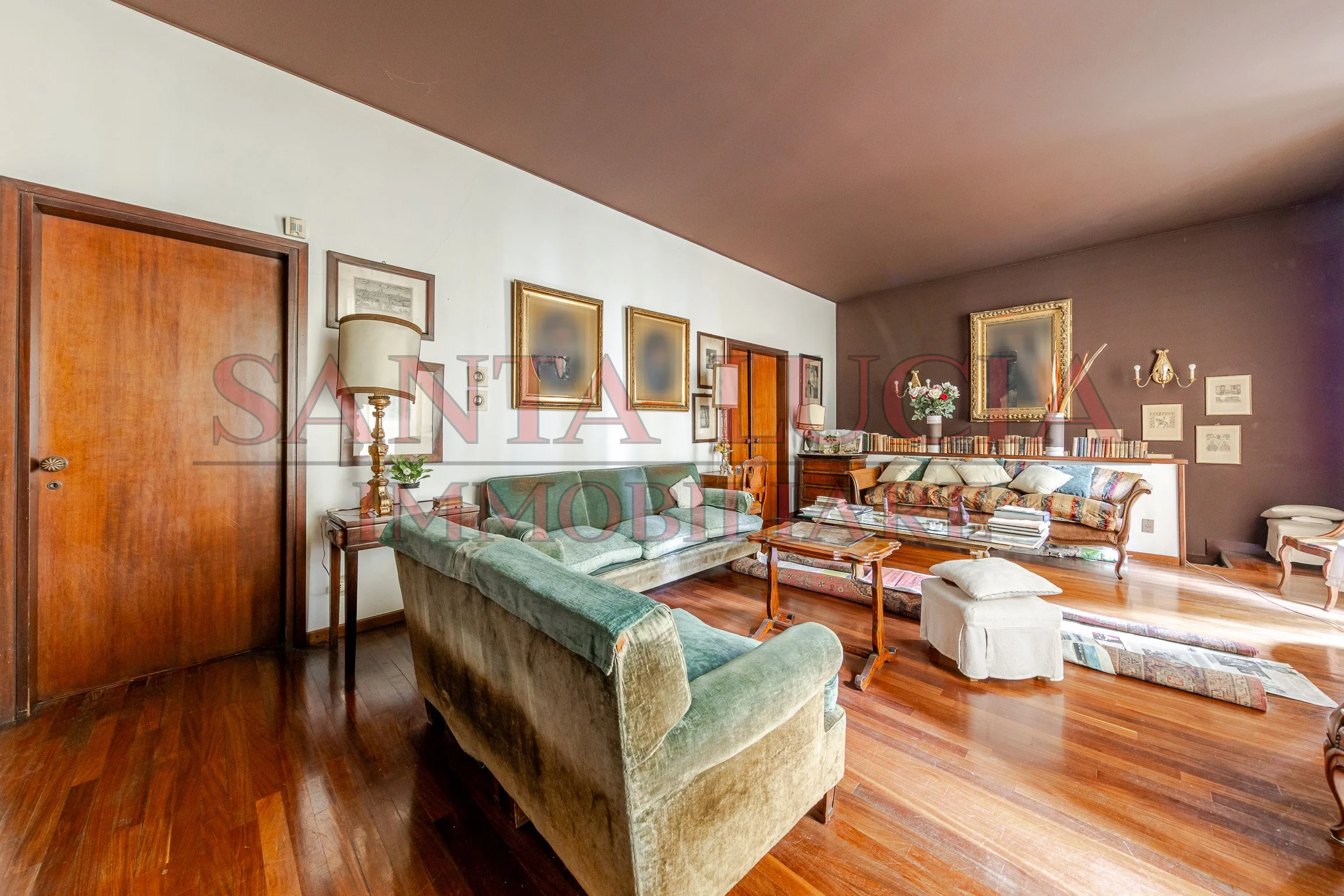 Elegante quadrilocale da ristrutturare in Via Alberto Mario 6 - In vendita - Santa Lucia Immobiliare
