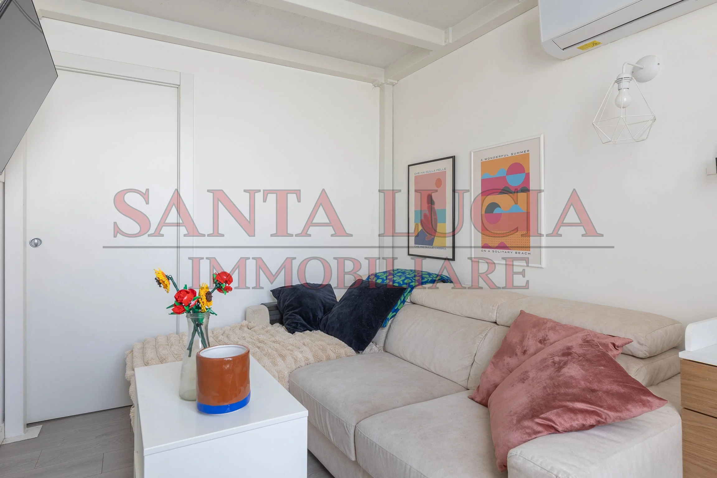 Elegante bilocale ristrutturato - Viale Zara 52 - Santa Lucia Immobiliare