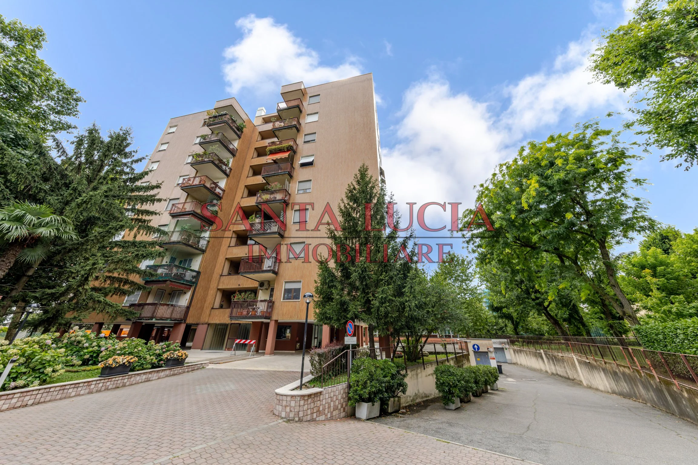 Via Rodolfo Morandi 50 - Serate - Esclusivo 130mq con box - Santa Lucia Immobiliare