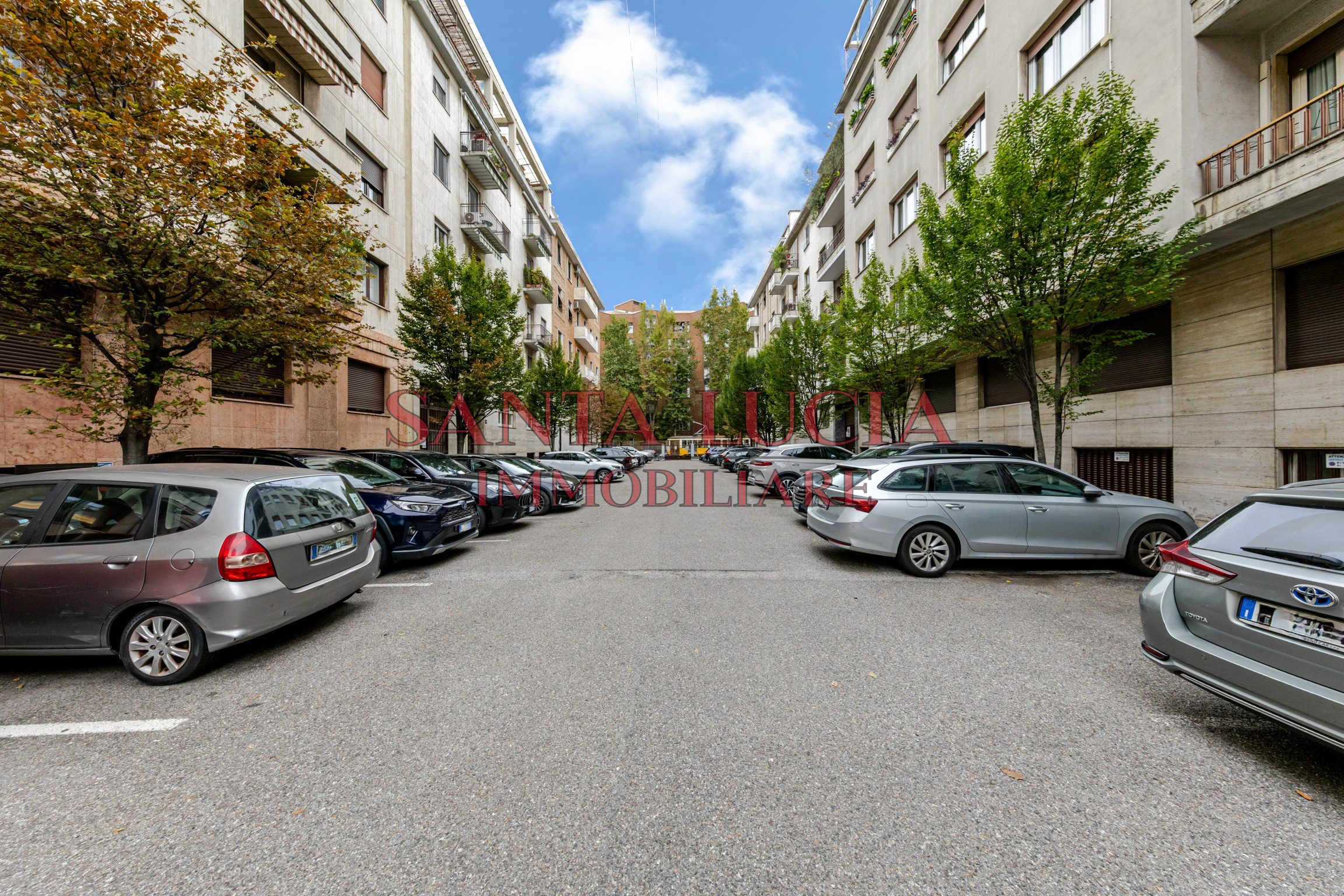 Via Mauro Macchi 58 - Trilocale ristrutturato con terrazzo e posto auto - Santa Lucia Immobiliare