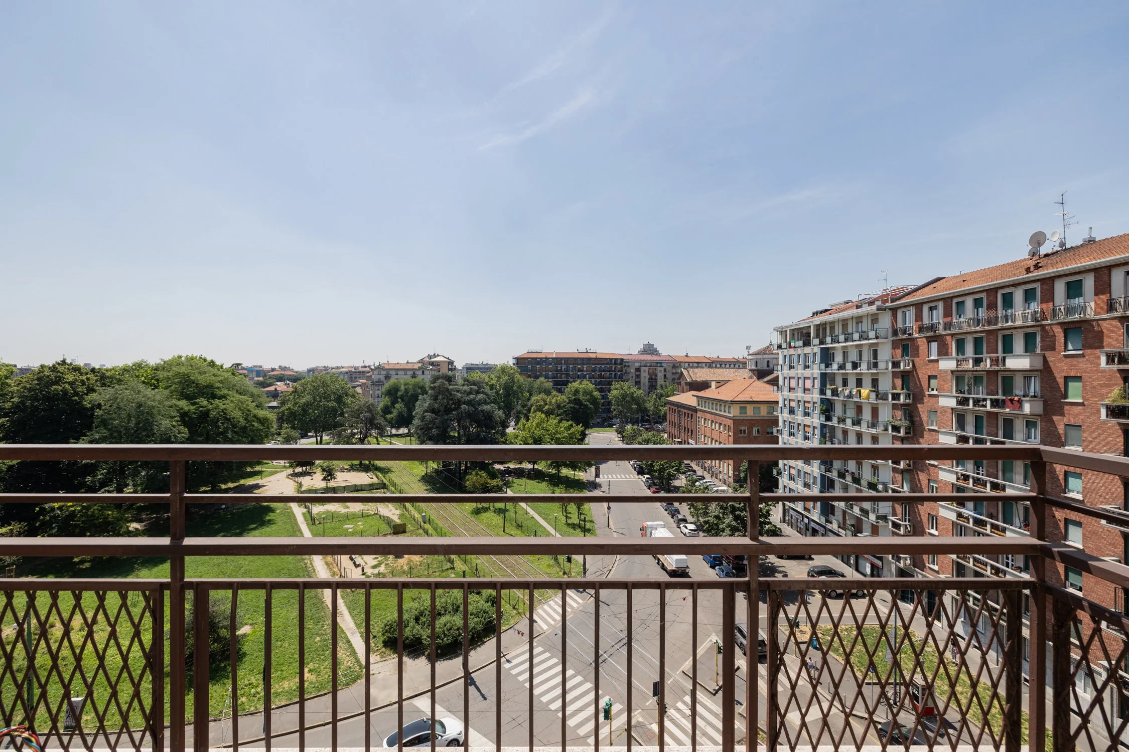 Elegante e luminoso bilocale ristrutturato a nuovo - Piazzale Brescia 22 - Santa Lucia Immobiliare Milano