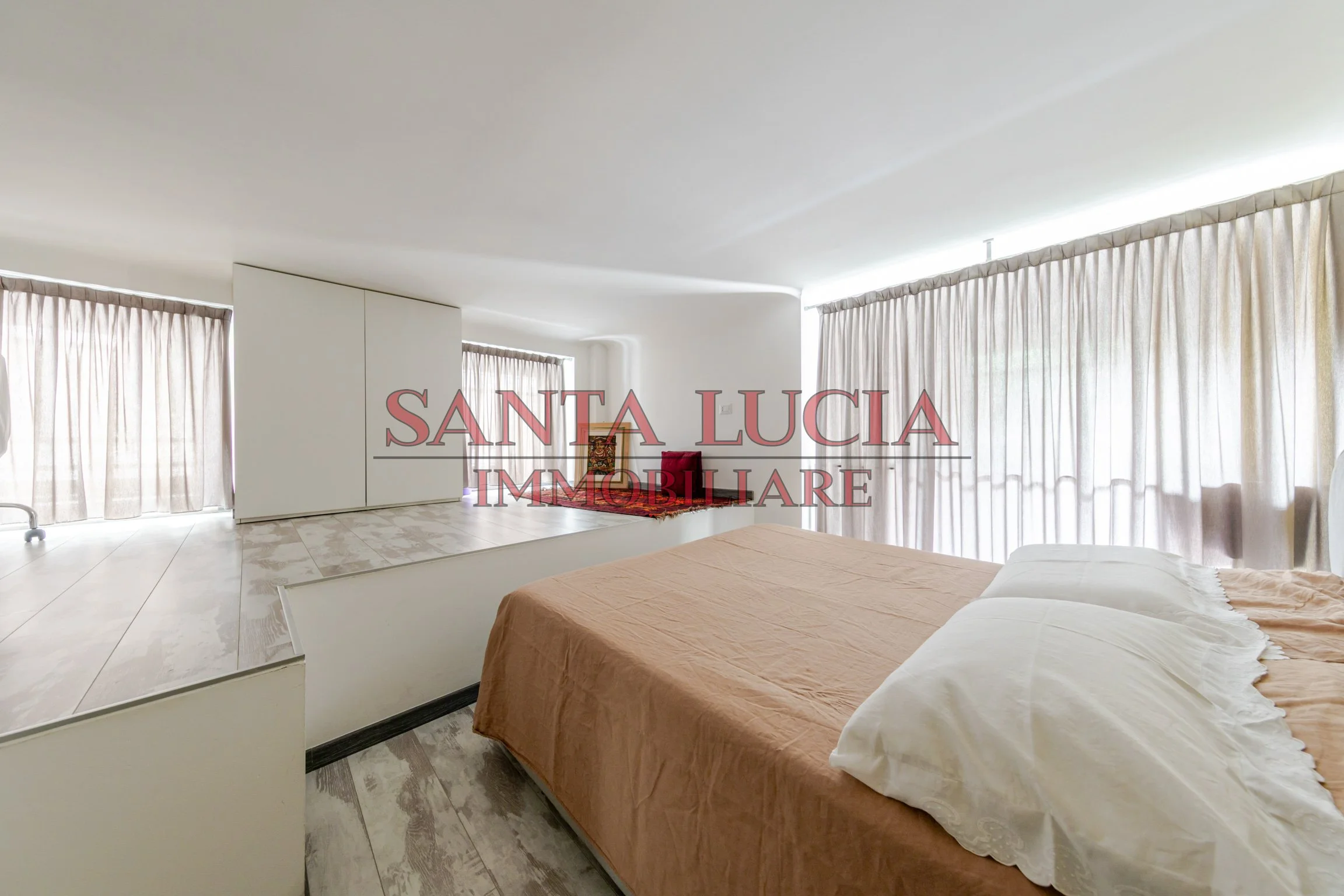 Via Achille Bizzoni 5 - Bilocale ristrutturato -  Santa Lucia Immobiliare