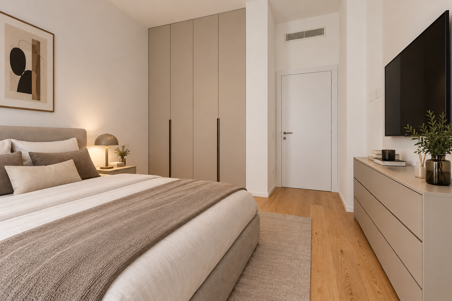 Bilocale ristrutturato con posto auto incluso - Via Mauro Macchi 58- Santa Lucia Immobiliare