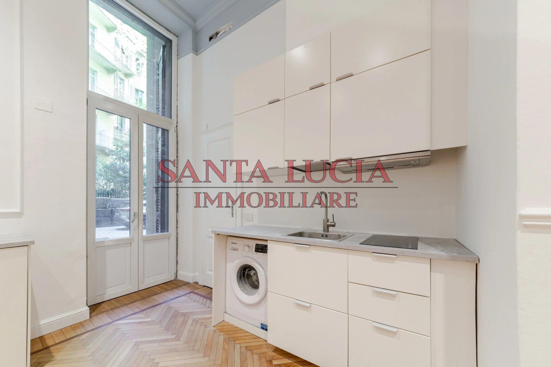 Elegante monolocale - Via Ruggiero Settimo 4 - Santa Lucia Immobiliare