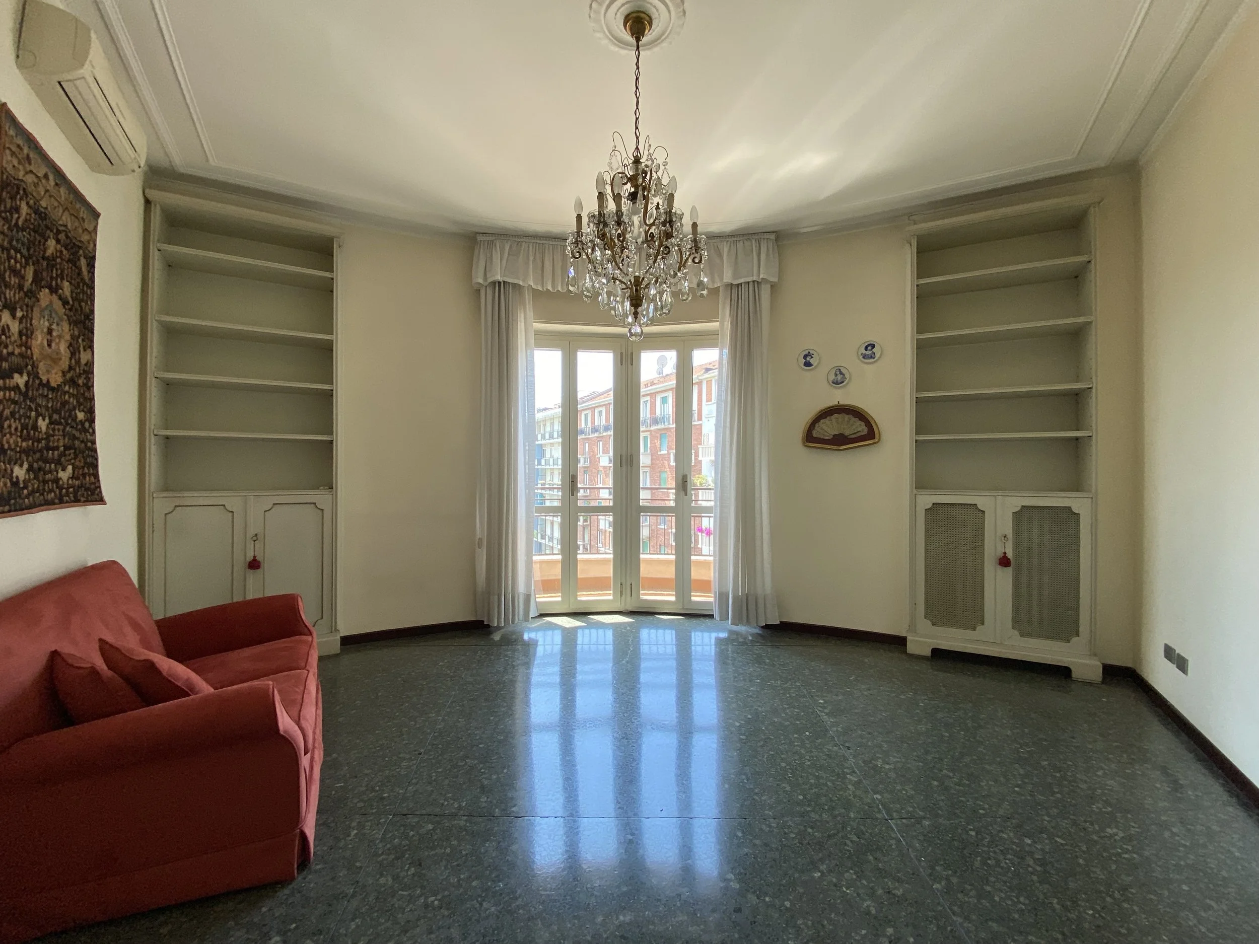 130 mq da personalizzare - Viale Murillo 1 - Santa Lucia Immobiliare