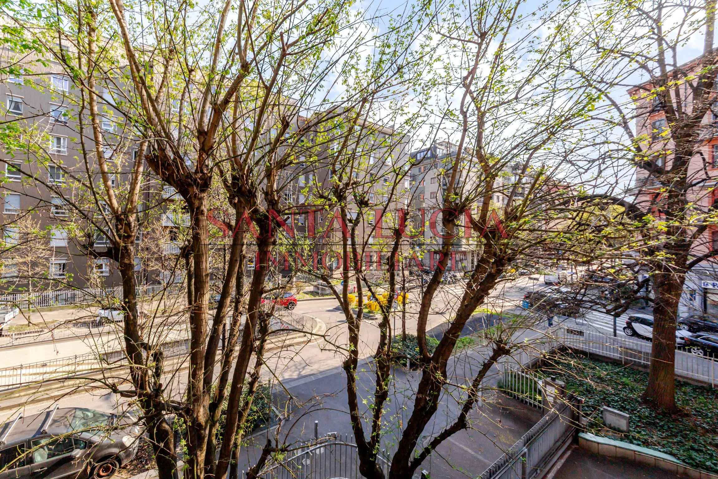 Ampio quadrilocale di prestigio - Via Monte Rosa 15 - Santa Lucia Immobiliare